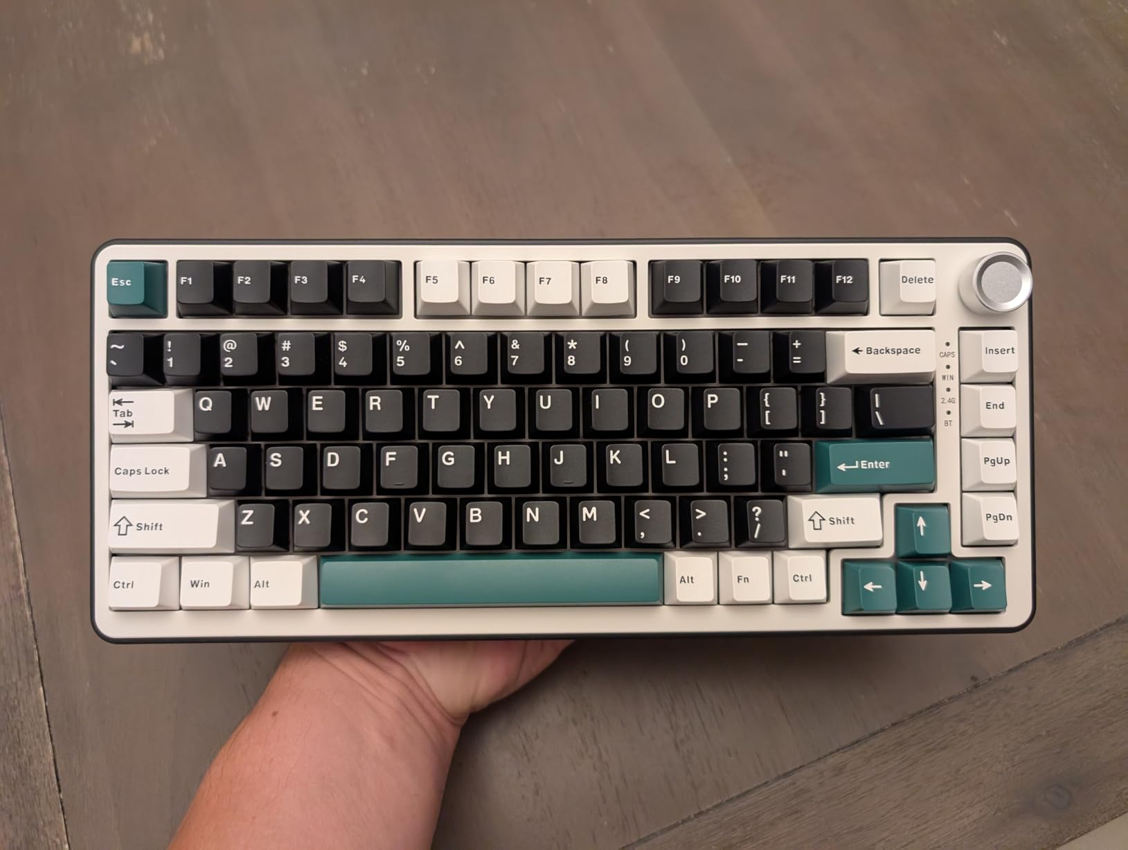 YUNZII B75 PRO 75% Wireless Mechanical Keyboard(Matcha Green,Cocoa V2) customer photo 2