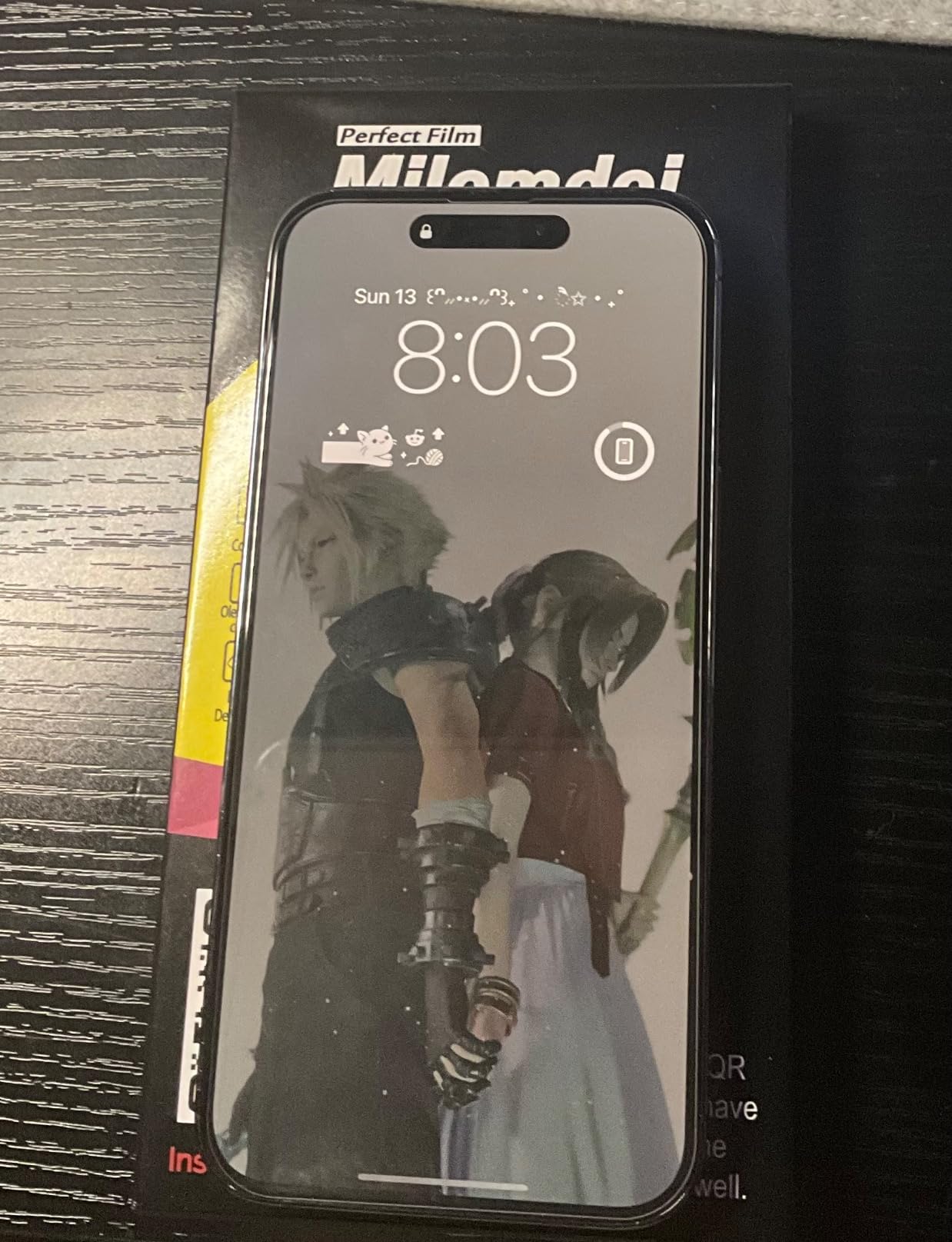 Milomdoi Privacy Screen Protector for iPhone 17 Pro Max, Tempered Glass customer photo 1
