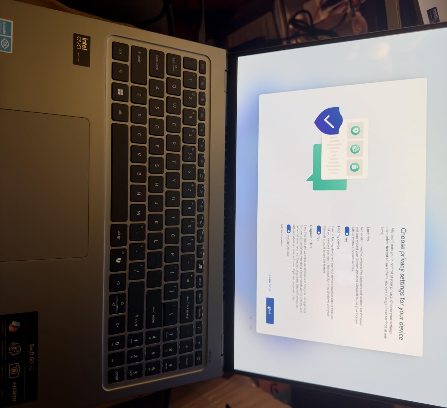 Acer Swift Go 16in OLED Laptop SFG16-72-5844 Ultra 5 125H 8GB RAM 512GB SSD customer photo 1