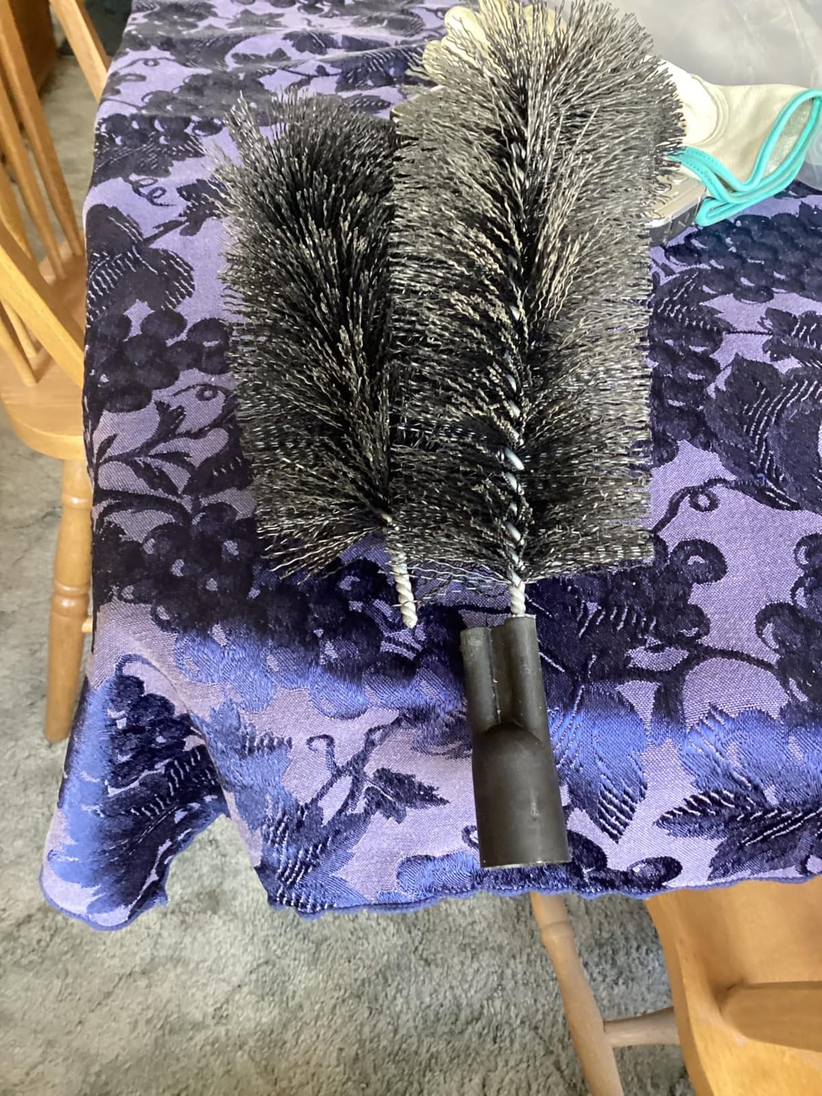 10.5FT Gutter Cleaning Brush with Adjustable Pole - No Ladder, Professional Long Reach Gutter Brush with Replaceable Brush for Removing Leaves and Trash from Roof Gutters customer photo 1