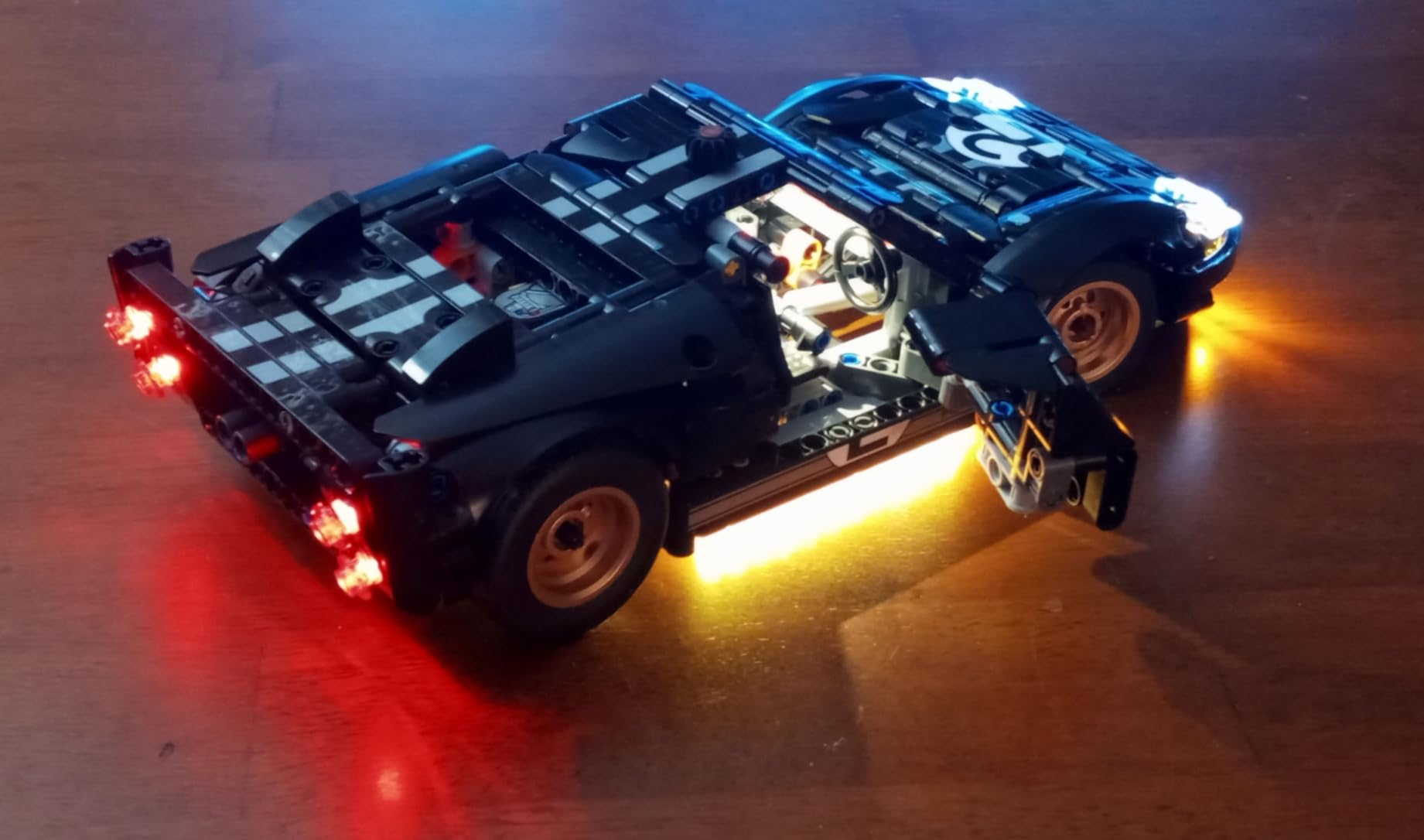 LEGO Technic 1966 Ford GT40 MKII Race Car 42223 customer photo 1