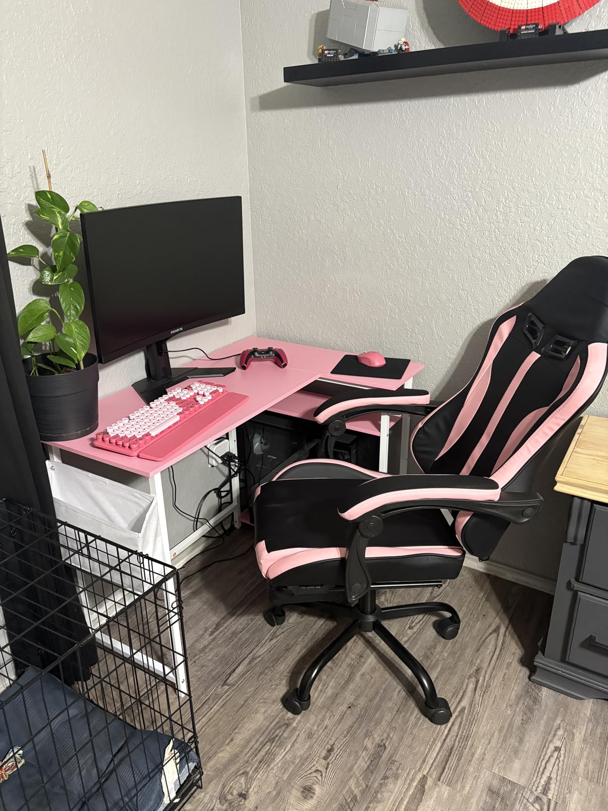 Pamray 40 Inch L Shaped Computer Desk with Reversible Side Storage Shelves, Small Corner Desk for Small Space Home Office, Writing Study Table PC Desk for Bedroom, Black customer photo 2
