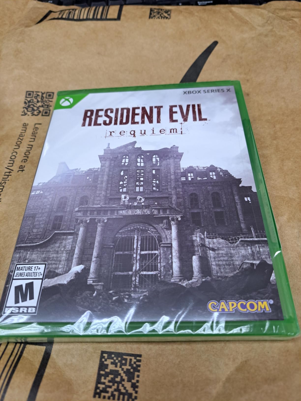 Resident Evil Requiem Amazon Exclusive Edition - Xbox Series X customer photo 2