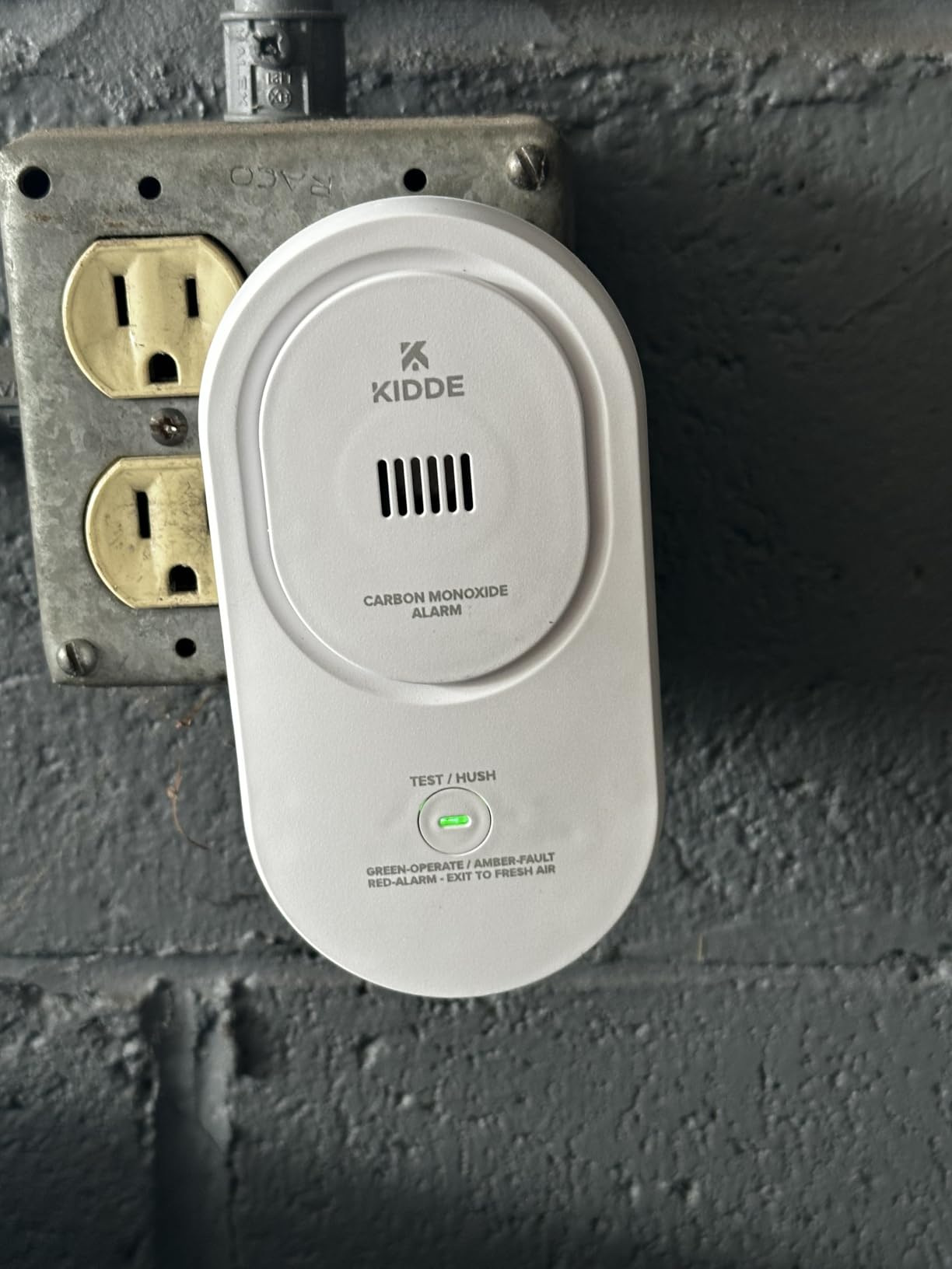 Kidde Carbon Monoxide Detector, Plug-in & AA Battery Backup, COP customer photo 2