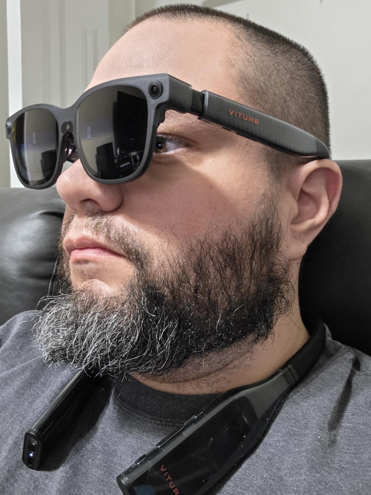 VITURE Luma Ultra XR/AR Glasses, 152'' Ultra Sharp Display,1500 Nits, 6DoF customer photo 2