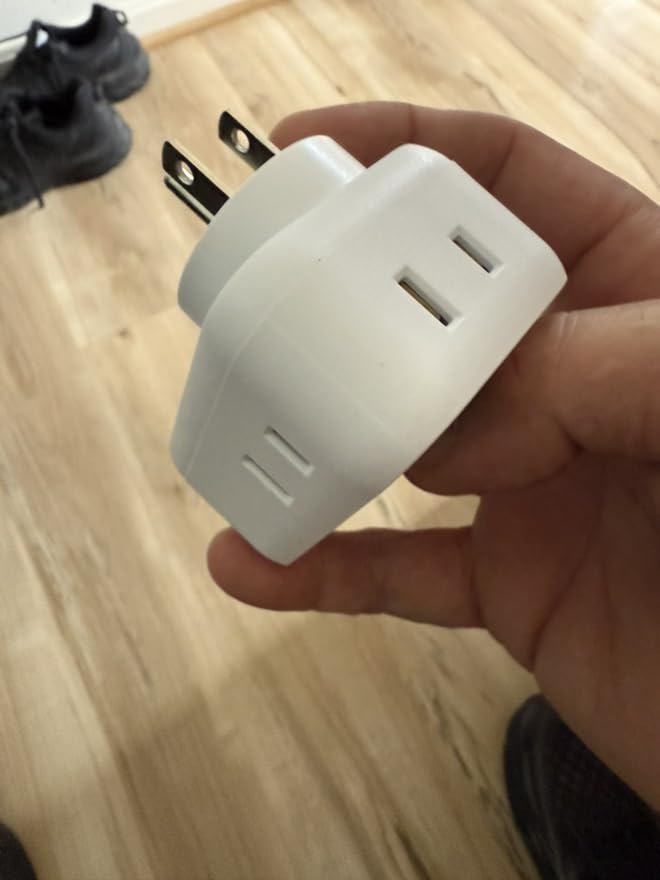 Travel Cruise Ship Essentials, Mini Multi Plug Wall Outlet Extender, Black customer photo 2