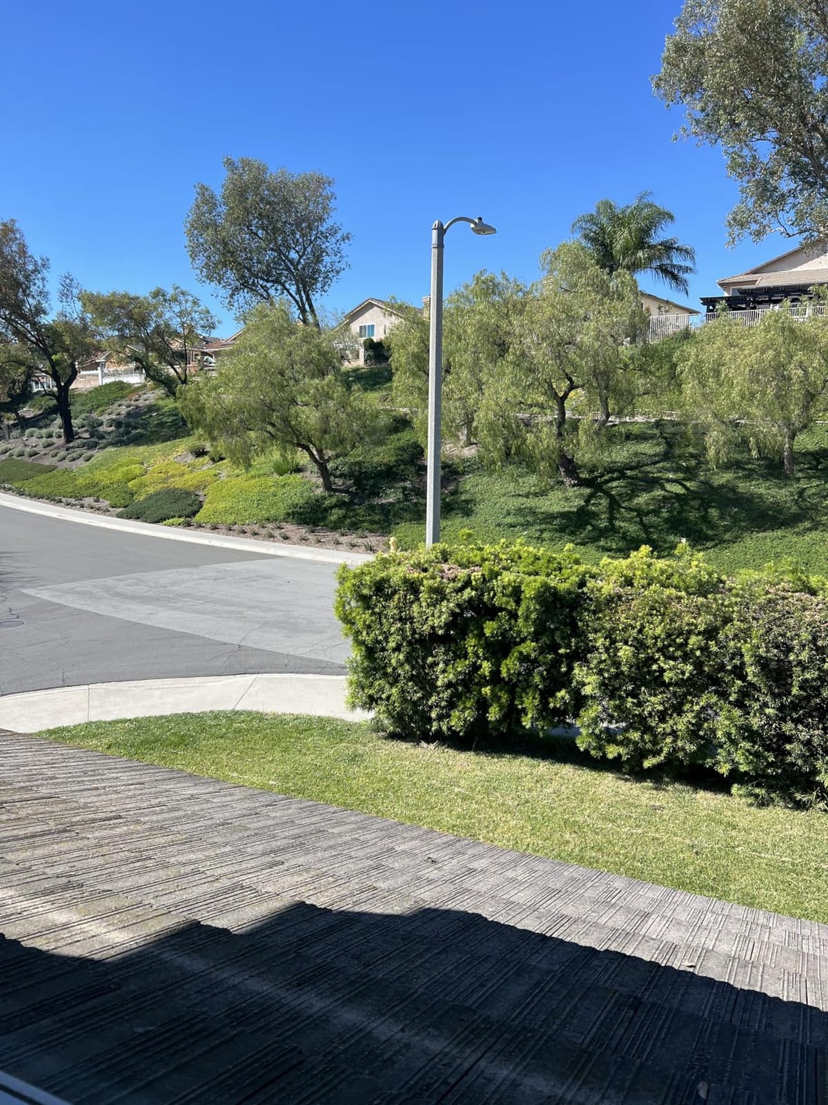 Obito X3 Window Cleaning Robot, Dual Nozzles with Ultrasonic Spray, 5.0 AI Path Planning, Max 3200Pa & Steady-Climbing System, Automatic Edge Detection, Robot Window Cleaner Inside/Outside, White customer photo 2