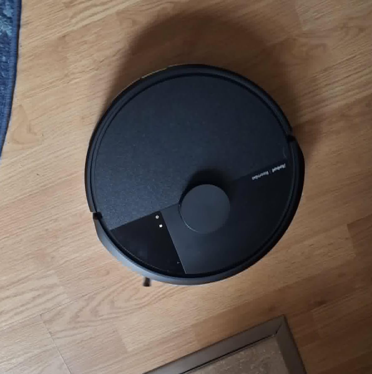iRobot Roomba 105X Robot Vacuum, Smart LiDAR Mapping, 70X Power‑Lifting Suction, Custom Room Cleaning, App & Voice Control, Auto Recharge, Great for Homes with Pets & Kids customer photo 1