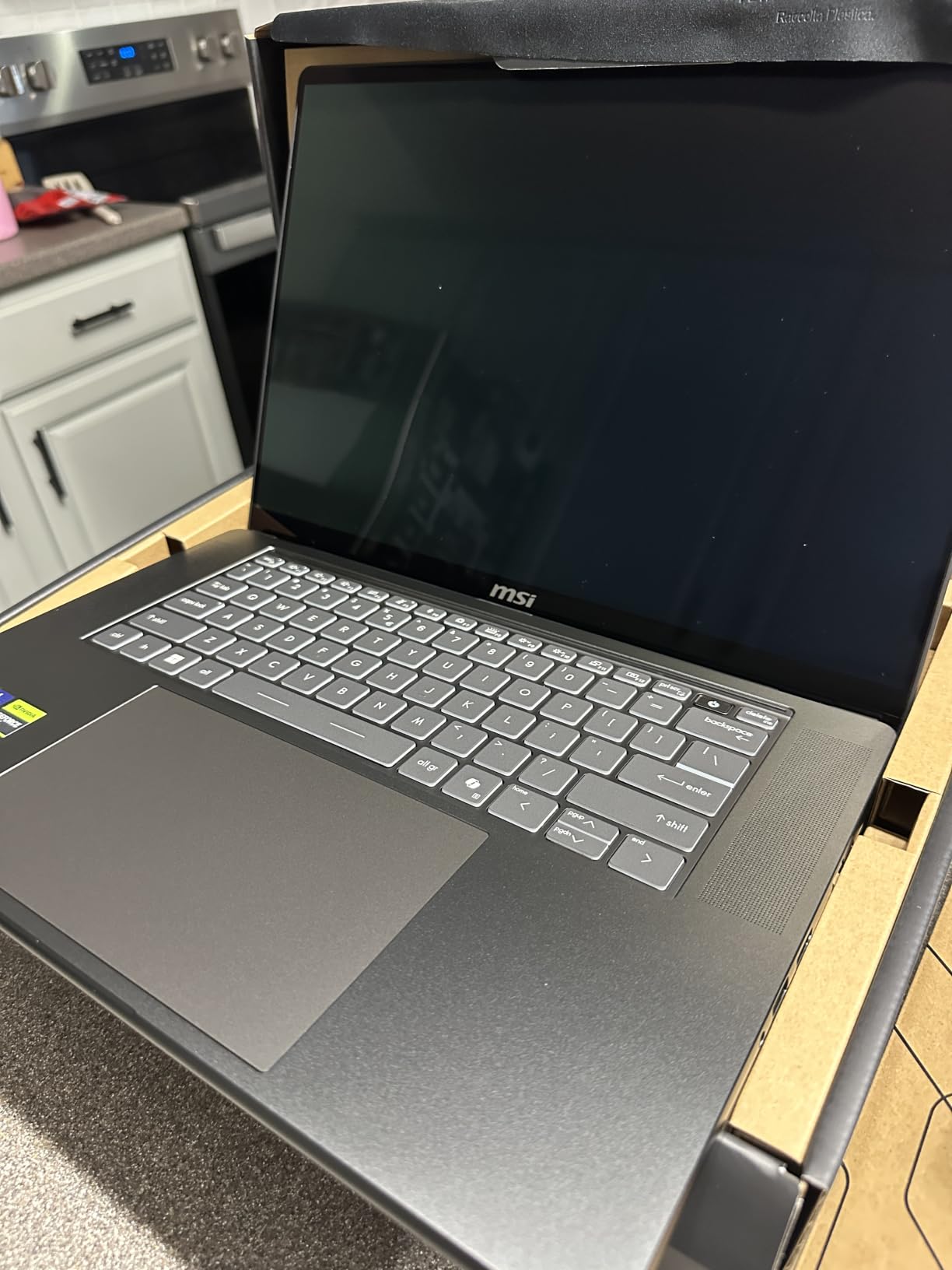 msi Stealth 16 AI+ 16” 240Hz QHD+ OLED Gaming Laptop: Intel Core Ultra 9 386H, NVIDIA Geforce RTX 5070Ti, 32GB DDR5, 1TB NVMe SSD, Wi-Fi 7, Win 11 Home: Charcoal Black B3WH-036US customer photo 2