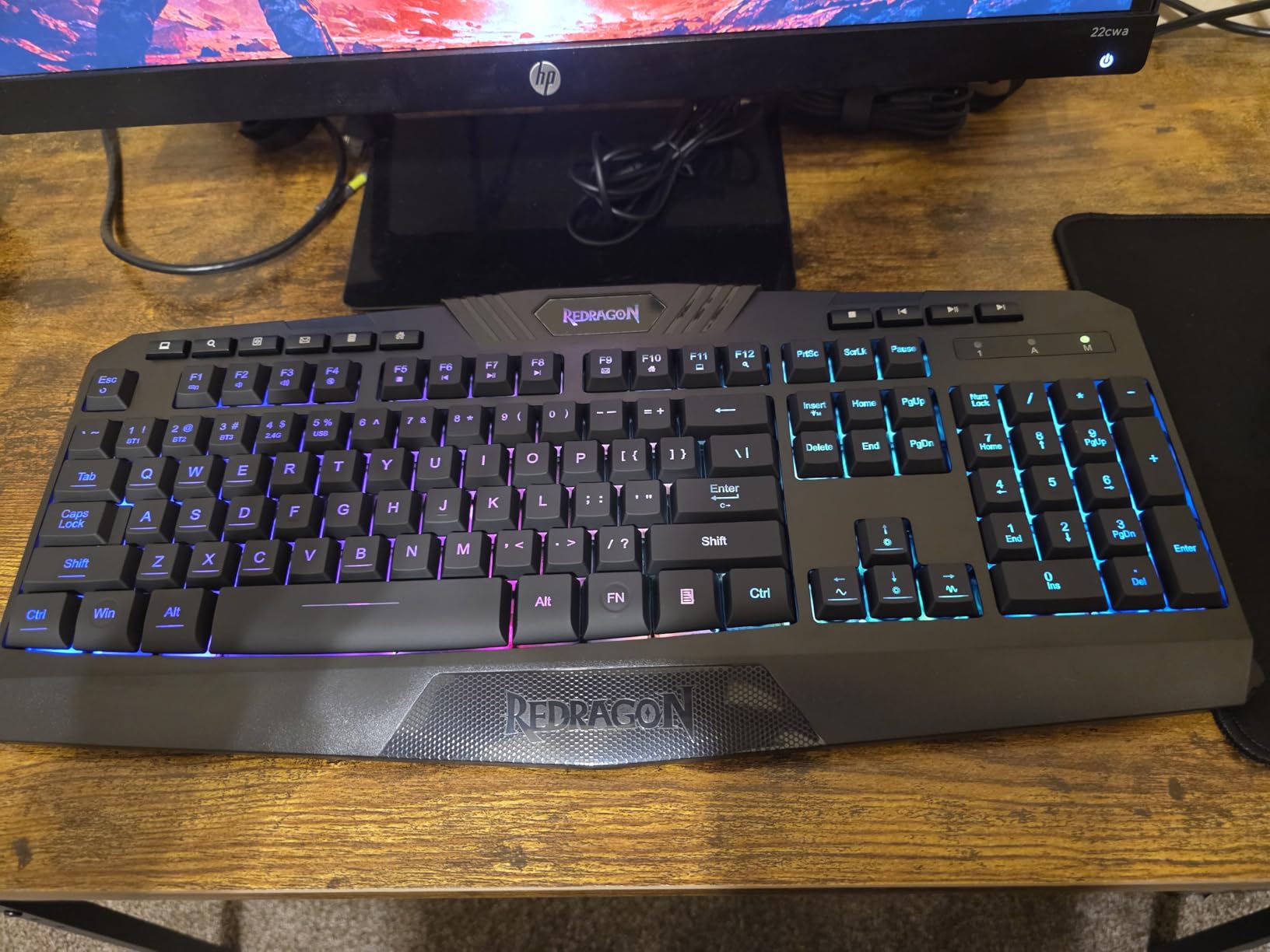 Redragon K771 Wireless Mechanical Keyboard, 108-Key Gaming Keyboard with 4 Extra Hotkeys, 5-Layer Noise Dampening, Pre-lubed Linear Switches, Hot-swap Custom RGB Keyboard for PC/Mac - Blue&White customer photo 2