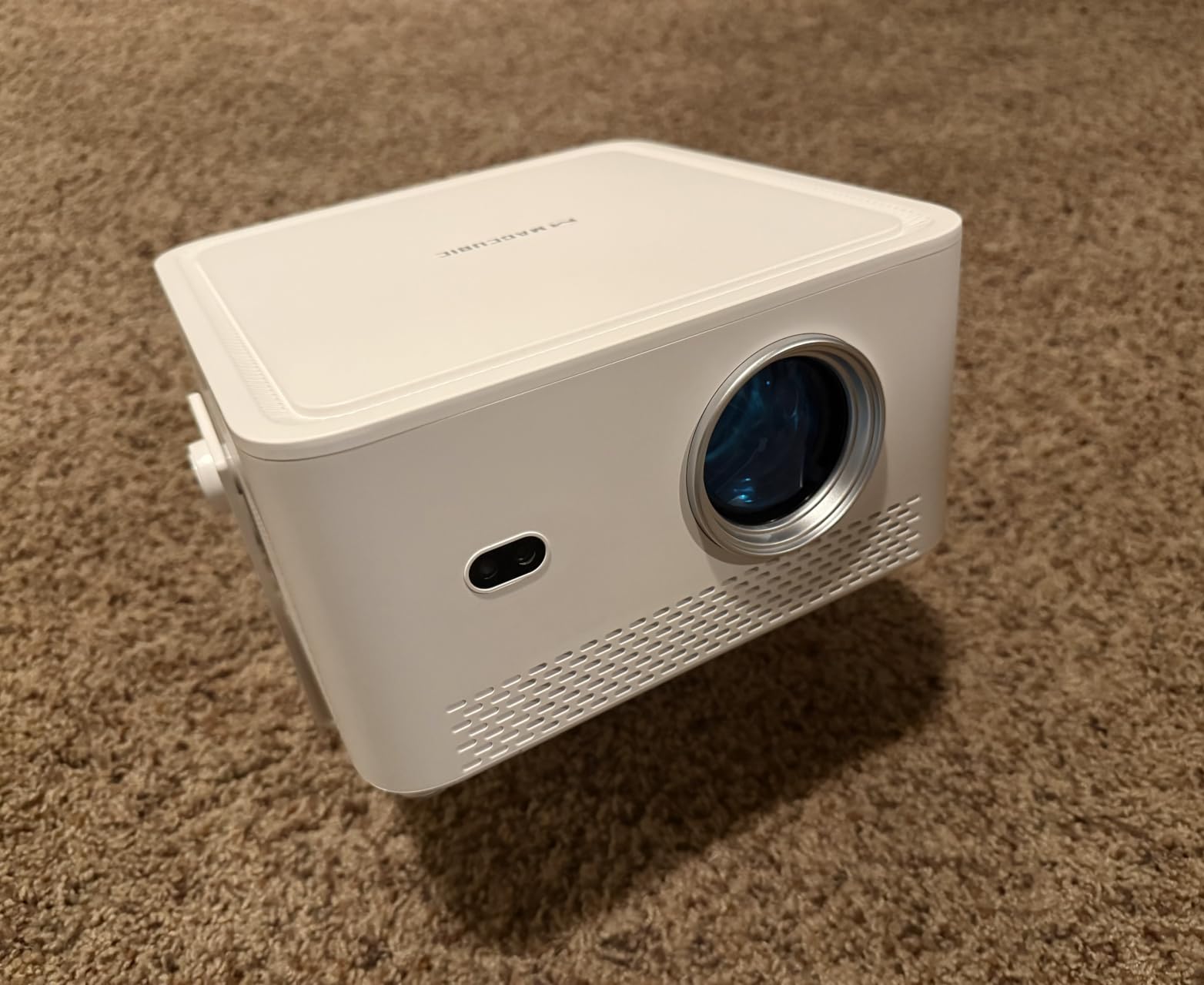 Magcubic Smart Projector with Wifi 6 and Bluetooth 5.4, Native 1080P Portable Projector 4K & 8K Support, 600 ANSI, Auto Focus & Obstacle Avoidance, Mini Proyector for Outdoor Movie Home HY350Max customer photo 1