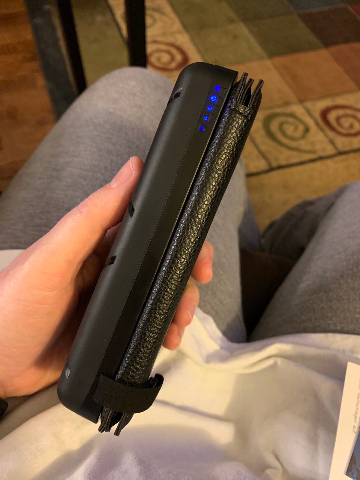 FEELLE Solar Power Bank 50000mAh Magnetic Portable Charger with Hand Crank customer photo 1