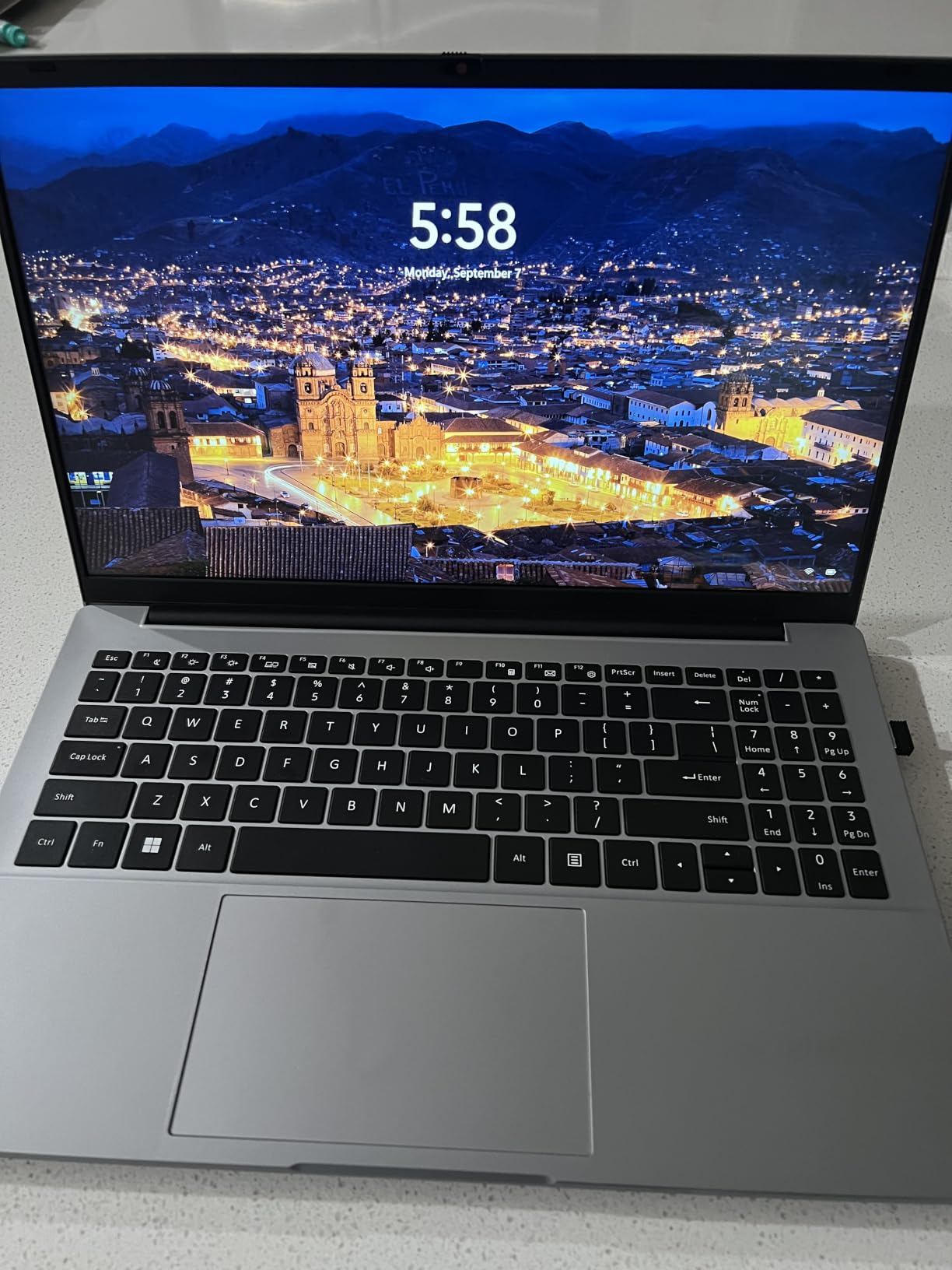 15.6 Inch Laptop Computer, N4020, 4GB DDR4 RAM, 128GB eMMC,with Windows 11 customer photo 1