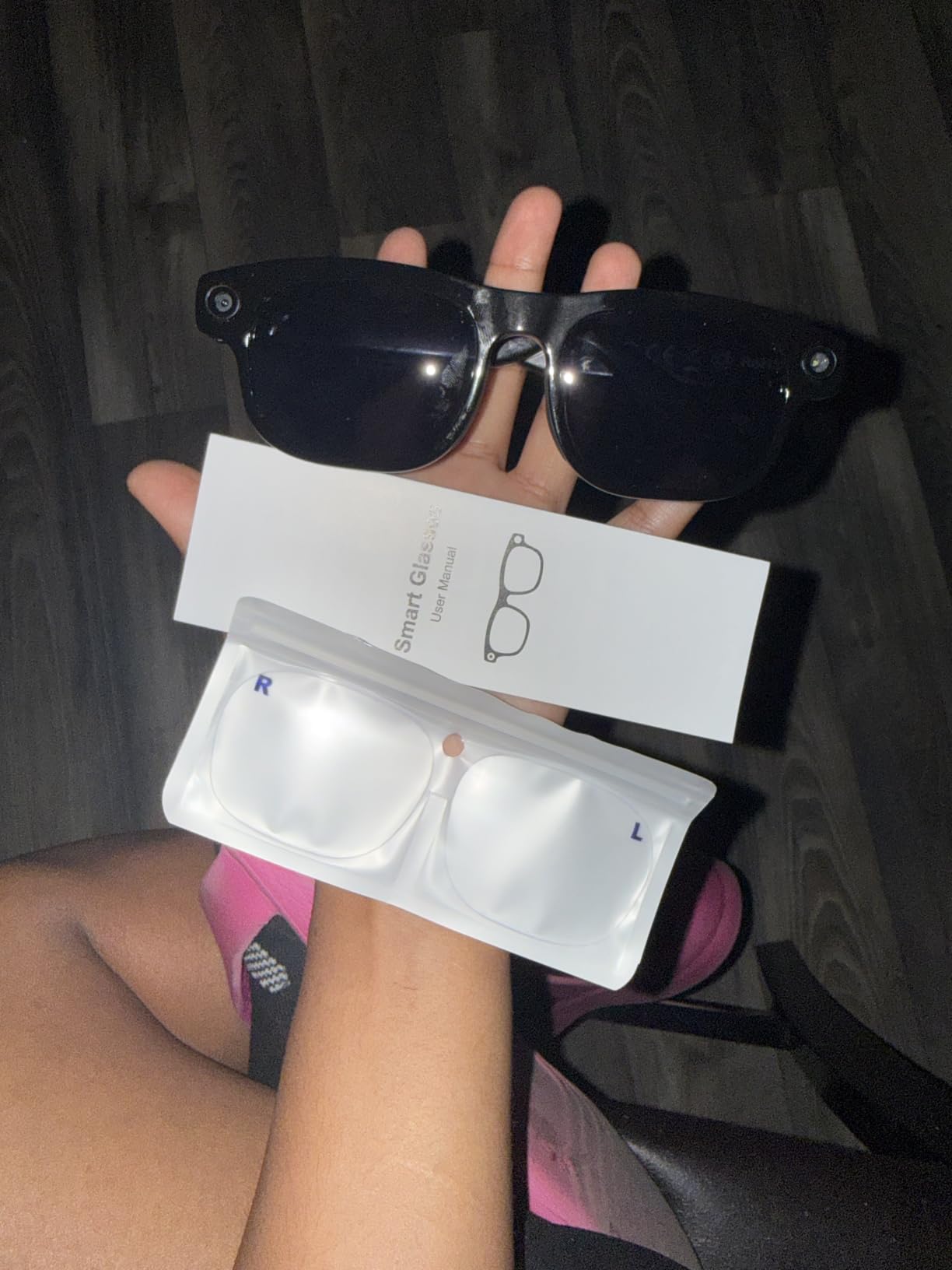 AI Smart Glasses with Camera, 8MP HD Bluetooth Camera Glasses for Women Men customer photo 1