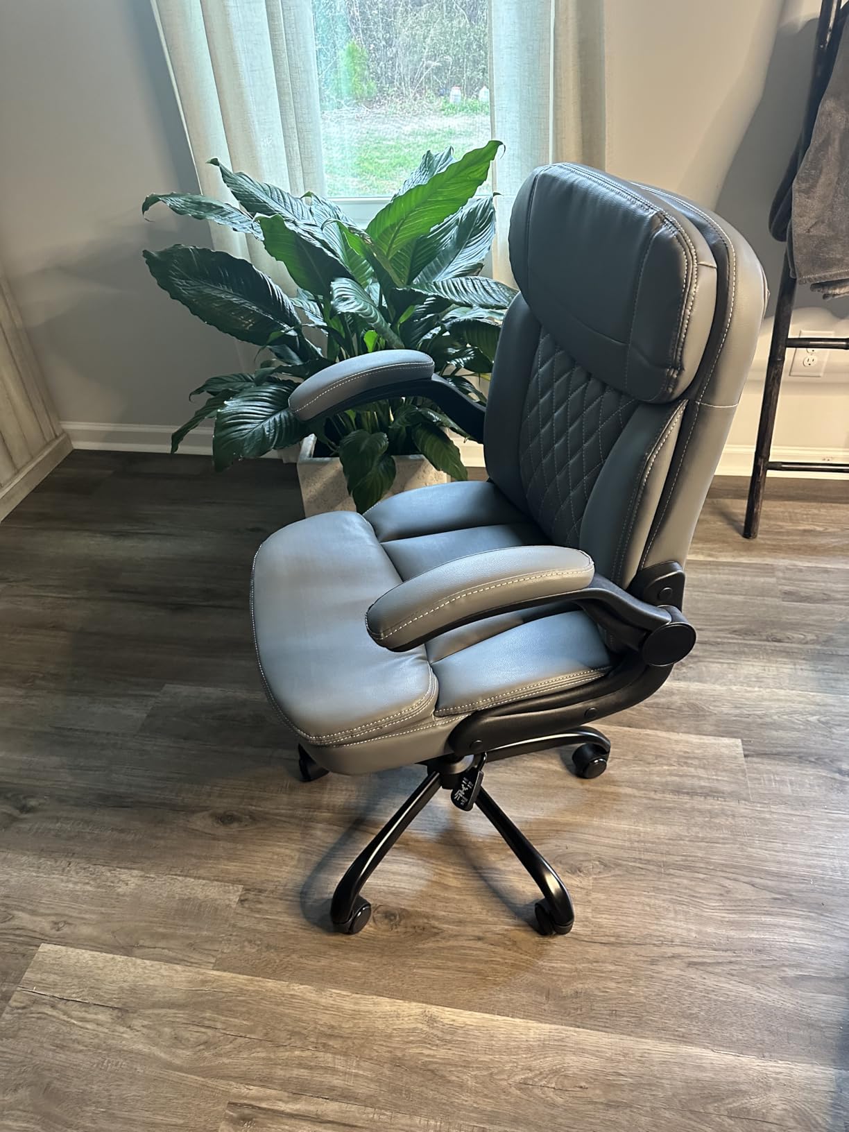 HeroSet Leather Office Chair with Upgraded Double-Layer Seat Cushion and Neckrest for Short People, Brown customer photo 1