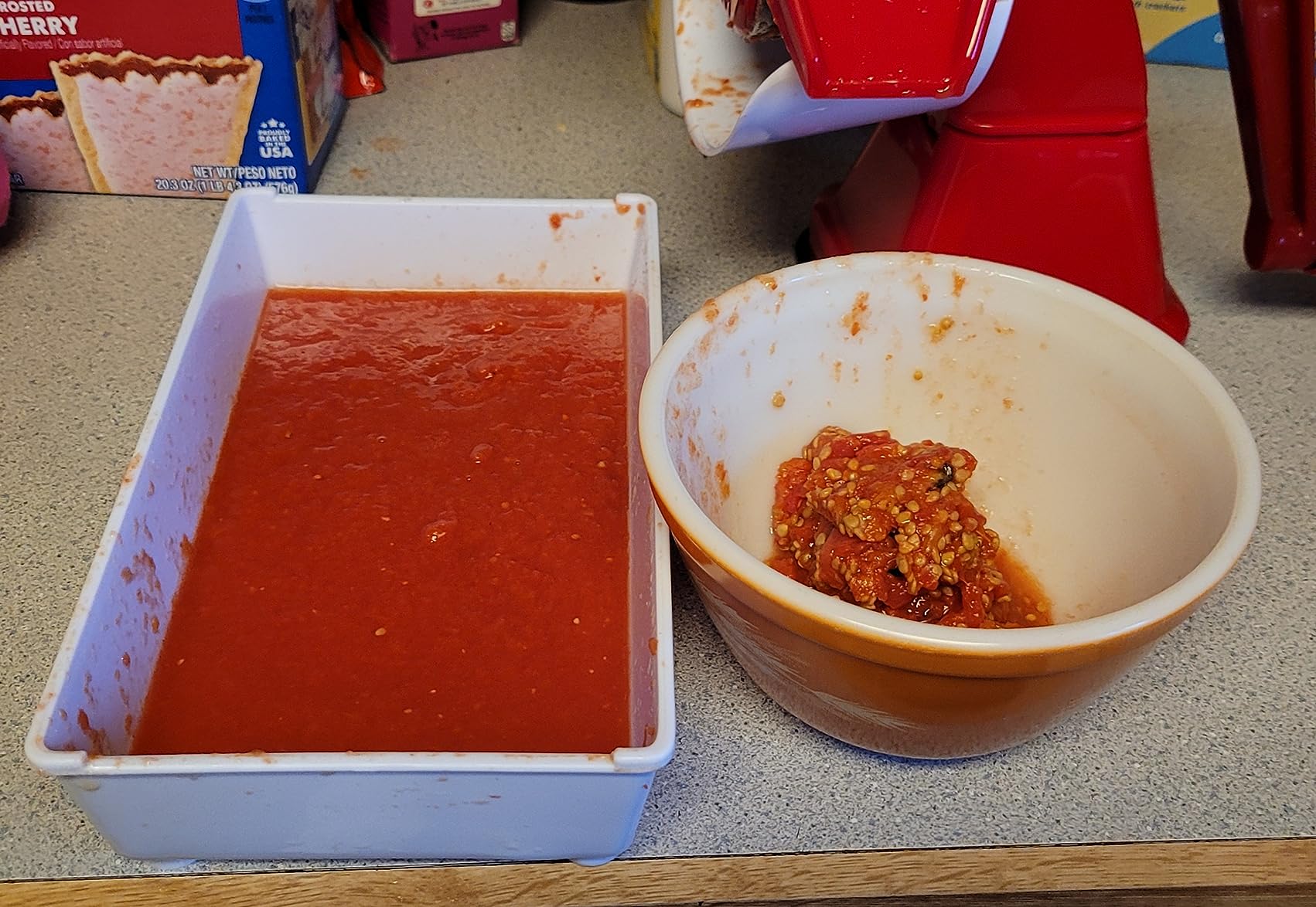 Tomato Strainer, Easily Juices w No Peeling Deseeding or Coring Necessary customer photo 1