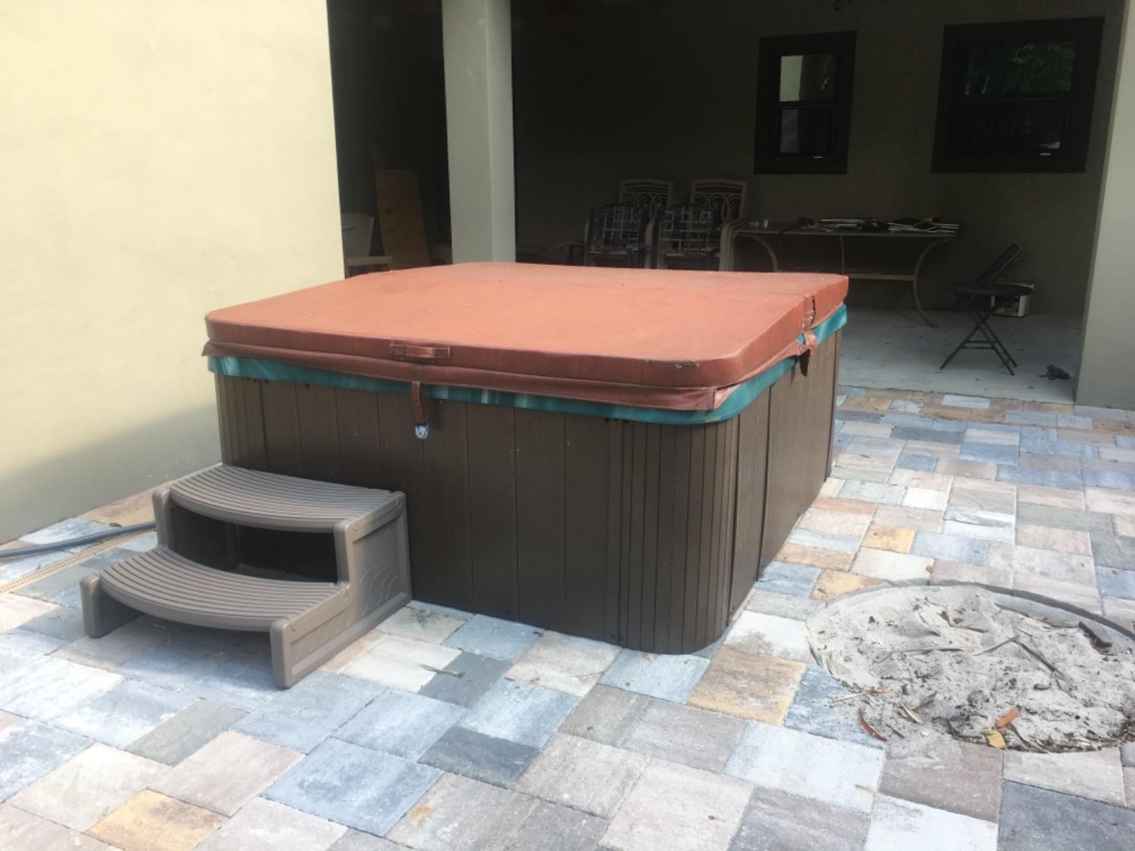 Confer Plastics Resin Multi Purpose Outdoor Non Slip Portable Spa and Hot Tub Handi-Step Deck Patio Steps Accessories, Espresso customer photo 2