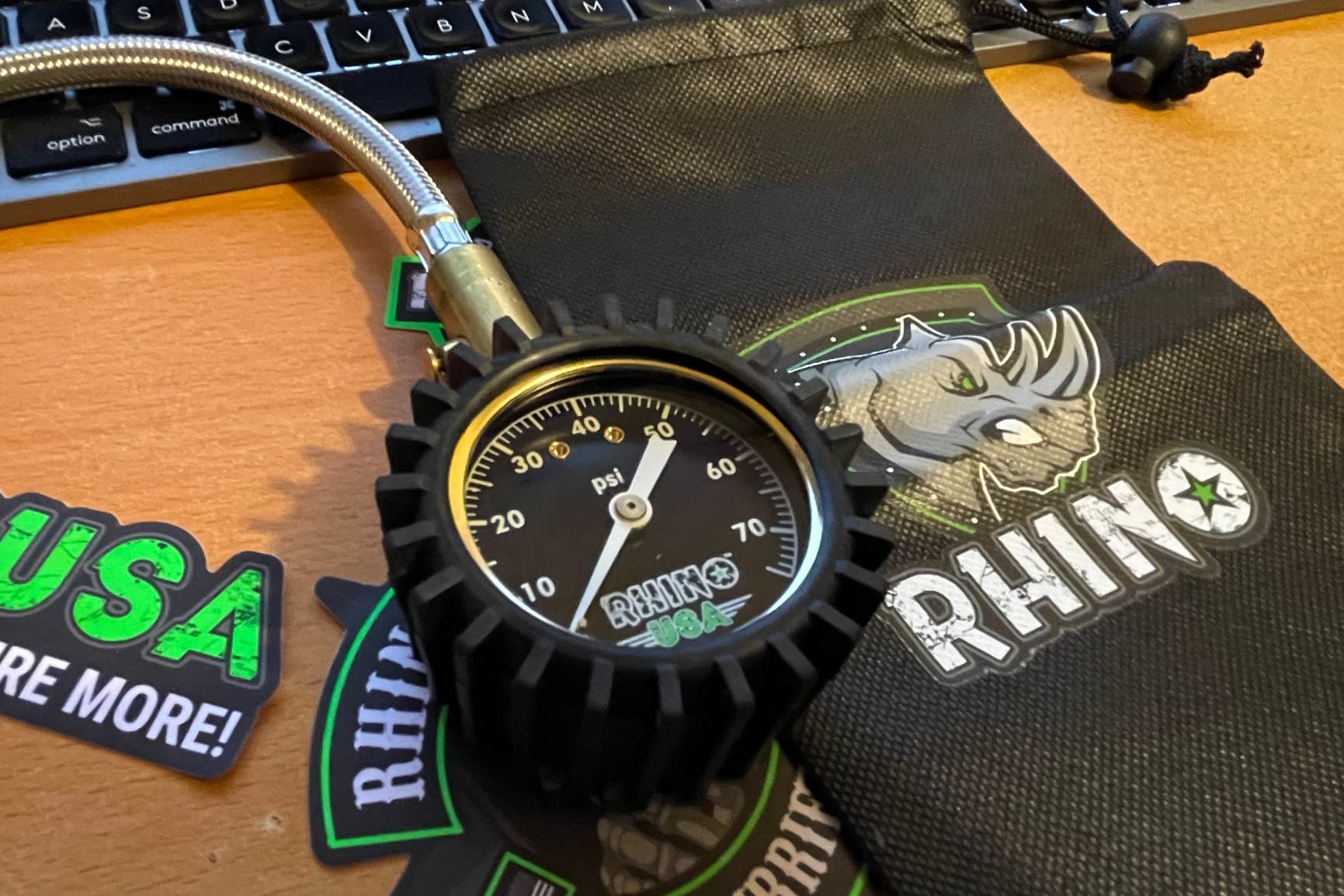 Rhino USA Heavy Duty Tire Pressure Gauge - ANSI Certified Glow Dial customer photo 2