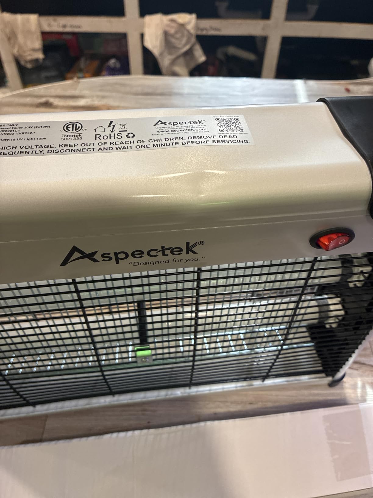ASPECTEK Electric Bug Zapper, 20W UV Bulbs, Fly, Mosquito, Gnat and Moth Control, Indoor and Covered Outdoor Use for Home, Garage, Patio and Farm, Includes 2 Replacement Bulbs customer photo 1