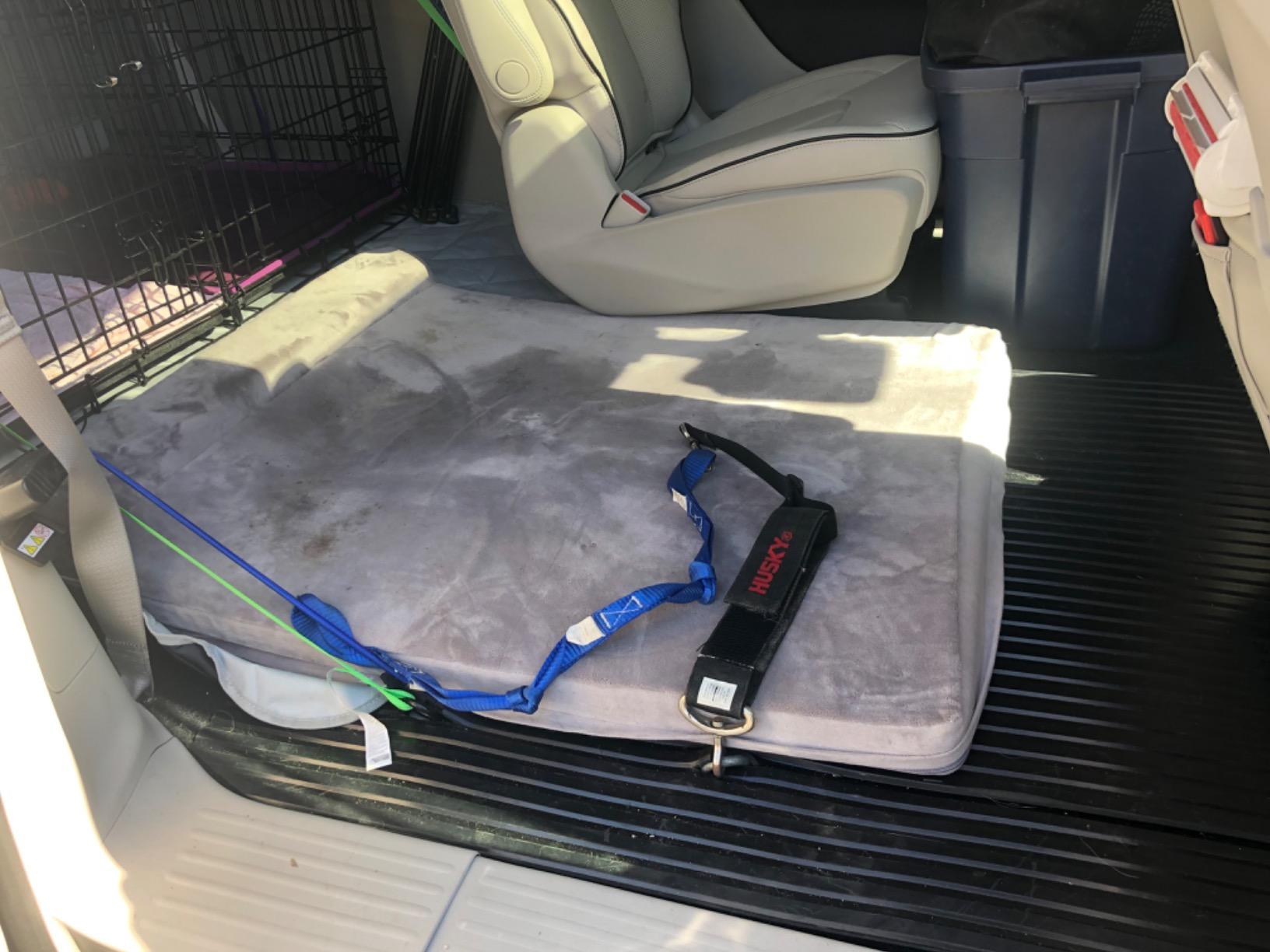 BDK M330 Heavy-Duty Truck Utility Bed Mat – Extra-Thick 4' x 8' Rubber Cargo Liner, Durable All-Weather Protection, Trim-To-Fit Design, Black customer photo 2