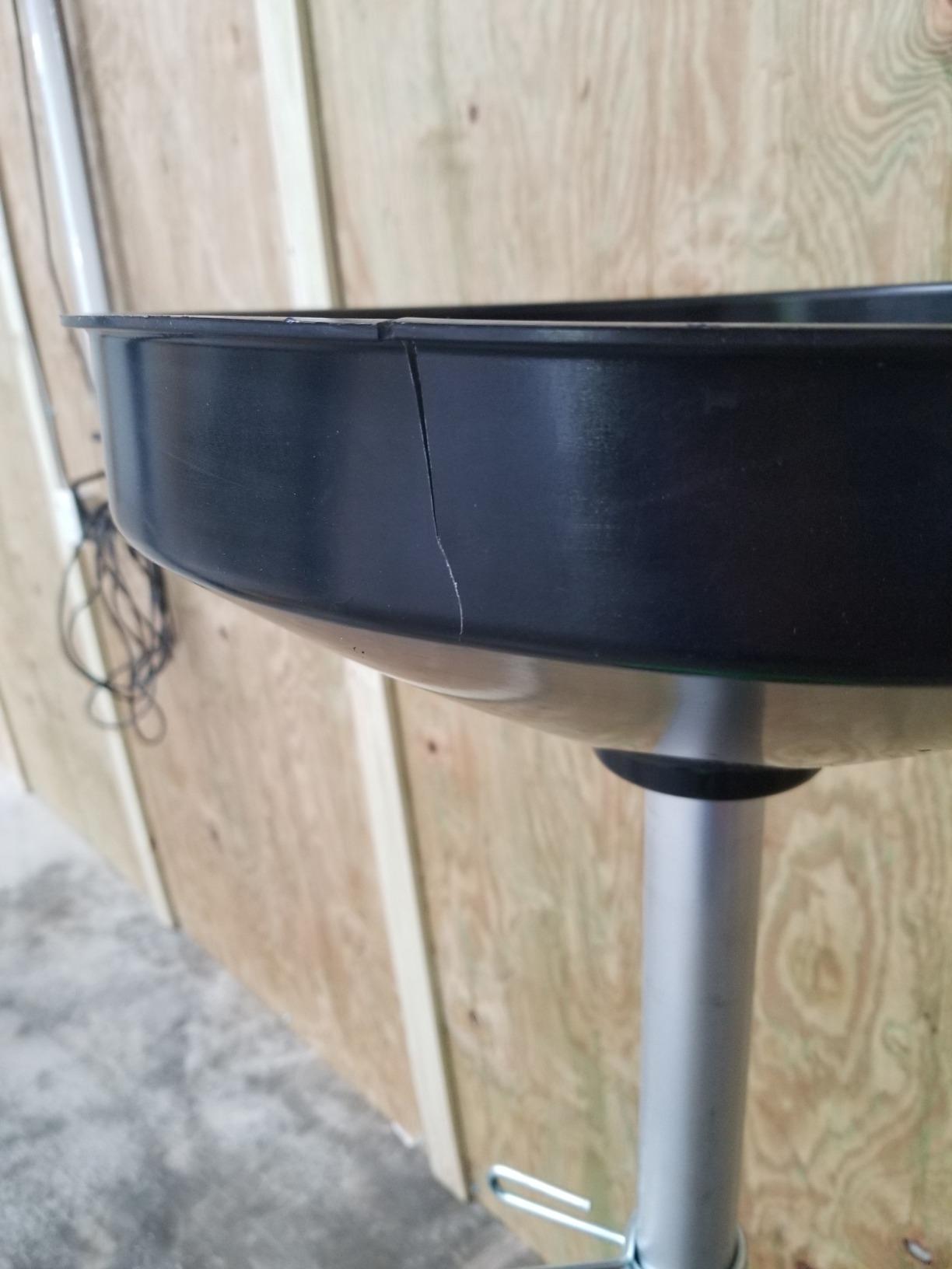 OEMTOOLS 9-Gallon Oil Drain Pan with Adjustable Funnel, Built in Tool Rack customer photo 2
