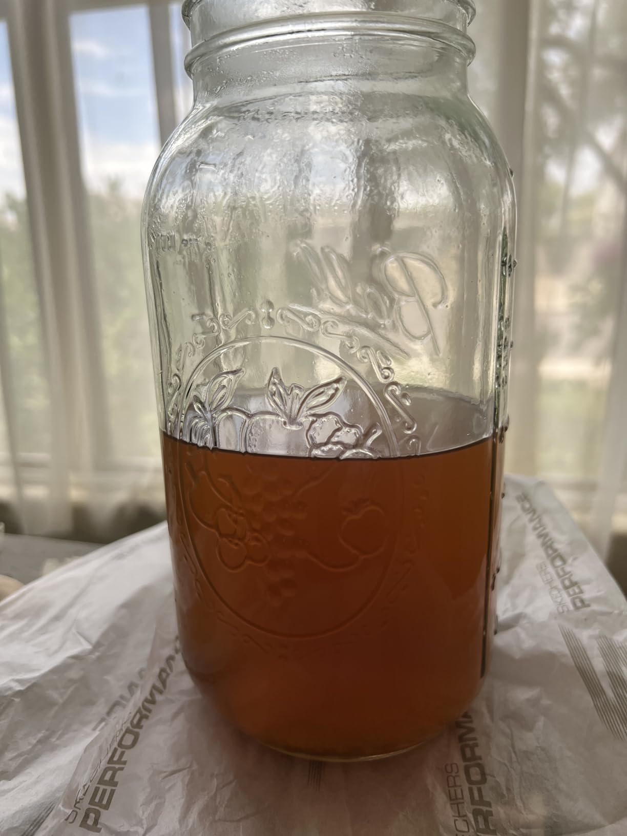 Ball Wide Mouth Clear Glass Canning Quart 32 Oz Mason Jars with Lids, 12 Pack customer photo 1