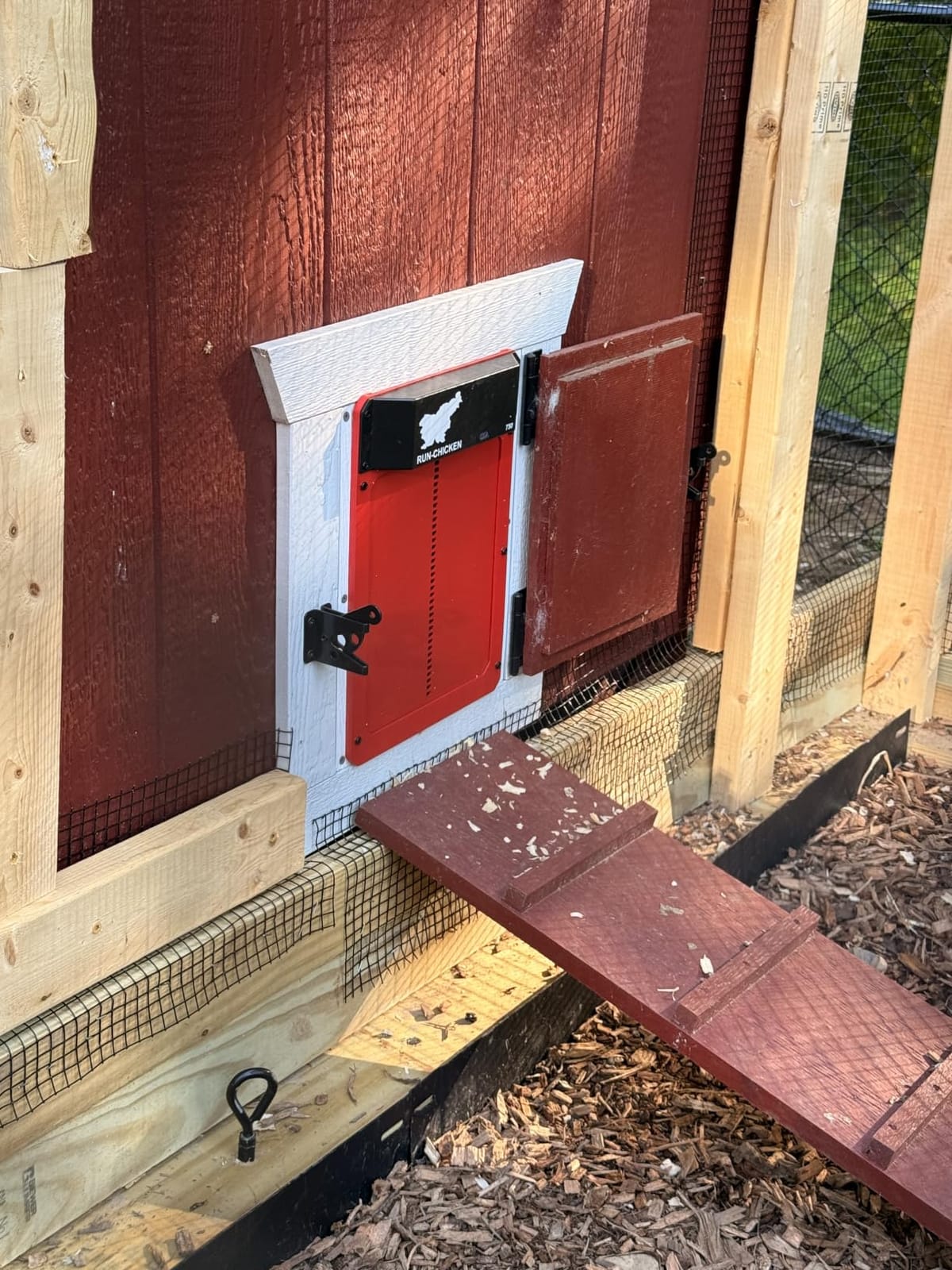 Run-Chicken Door T50 – Automatic Chicken Coop Door Opener, Battery Powered & Weatherproof Aluminum, Smart App & Timer Control, Predator Proof, Easy Install, Reliable All-Season Performance (Red) customer photo 2