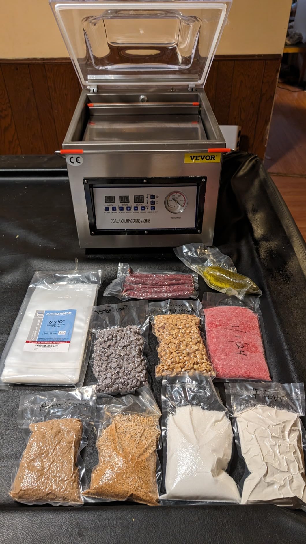 VEVOR Chamber Vacuum Sealer 320W Sealing Power 12.6 Inch Sealing Length customer photo 1