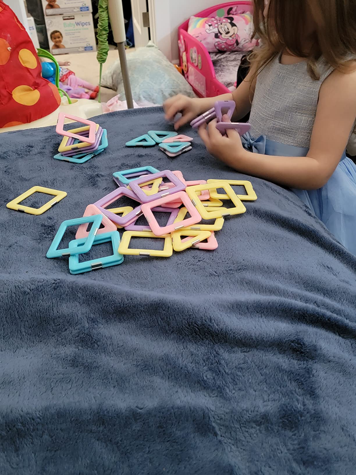 Tolnetr Magnetic Tiles Toys for 3 4 5 6 7 8+ Year Old Girls Boys Toddlers customer photo 2