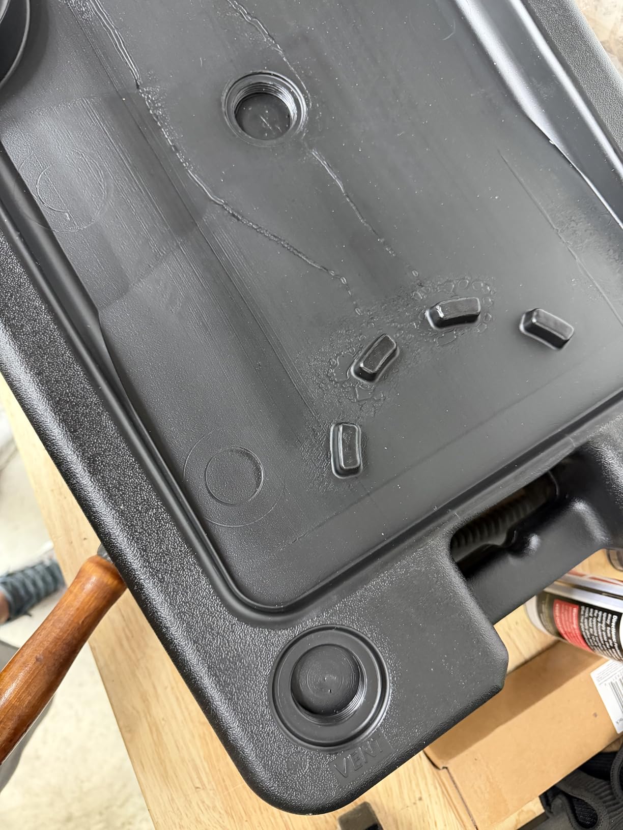 CHAPIN 78005 12-Quart Low-Profile Oil Drain Pan, Splash-Free Design customer photo 1