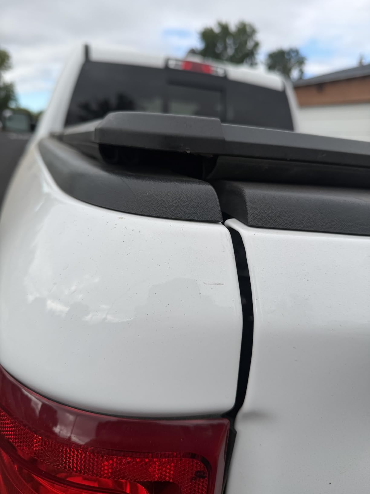 Toptiny Hard Folding Truck Bed Tonneau Cover|HTF011|Fits 2009-2026 Dodge Ram 1500 5' 7