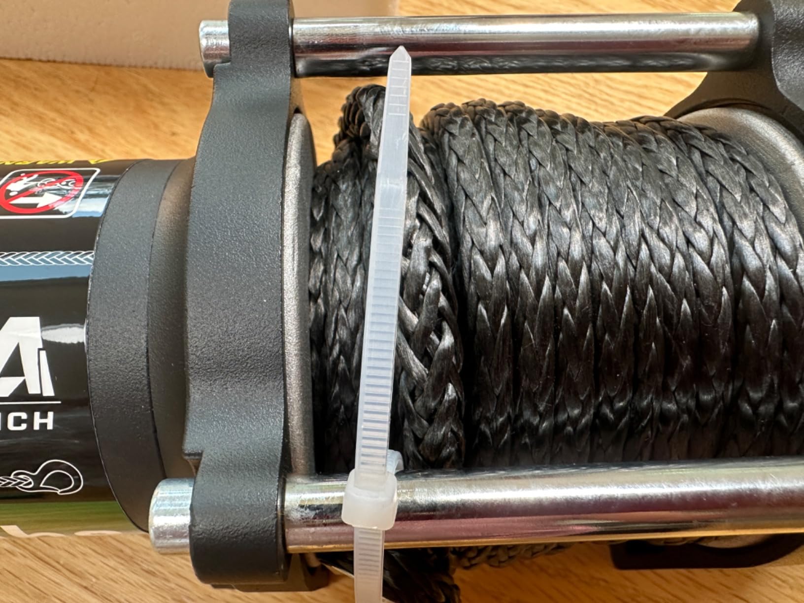 3500lbs ATV/UTV Winch with Synthetic Rope, Electric Boat Trailer Winch 12V, Waterproof Winch with 2 Wireless Remotes &Wired Switch,with Mounting Plate,Pulley,Rope Damper,Aluminium Fairlead customer photo 2