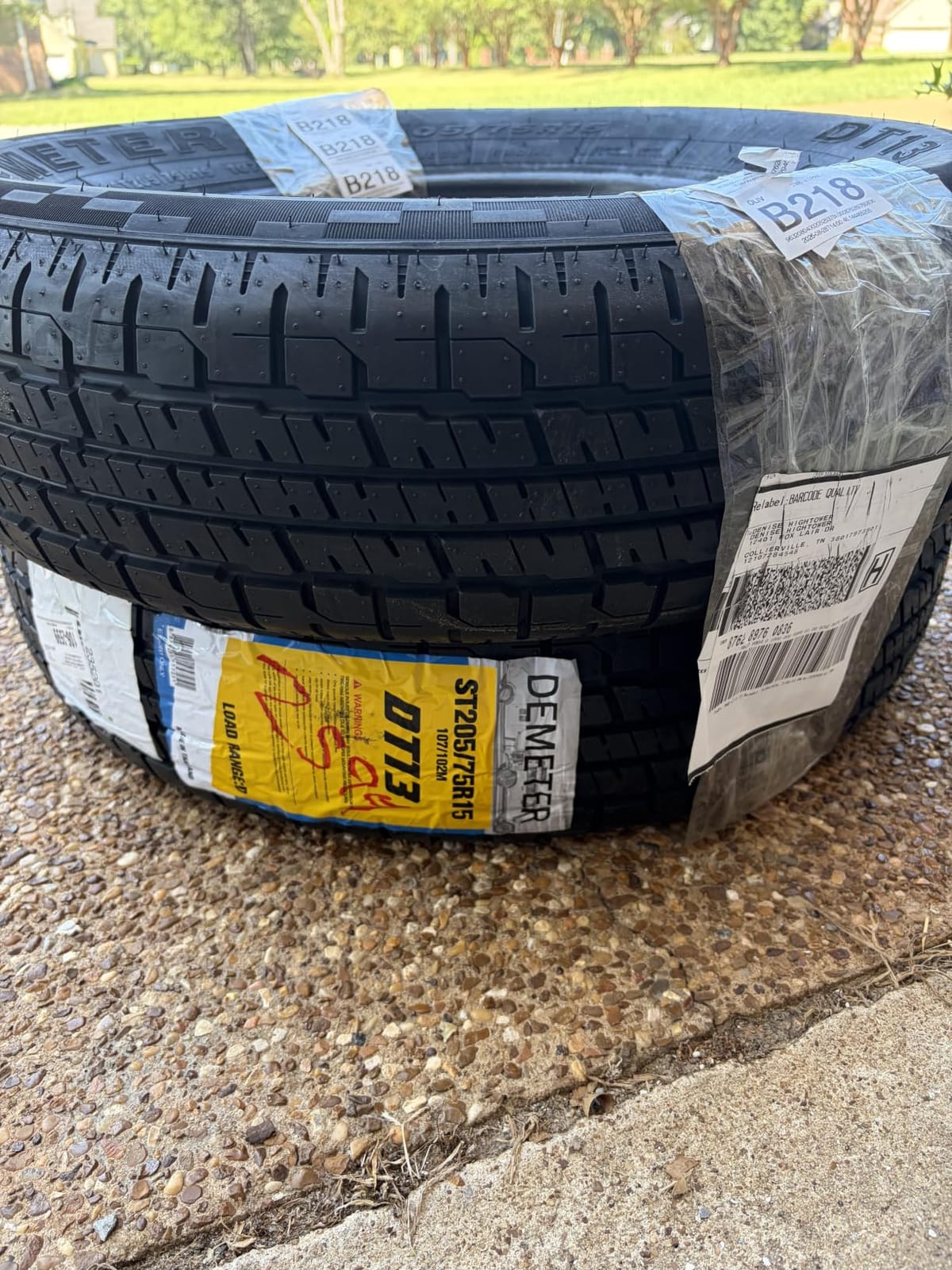 DEMETER Set 4 Radial Trailer Tires 205/75R15,Heavy Duty ST 205/75R15, 8 Ply Load Range D All Season Traction customer photo 1
