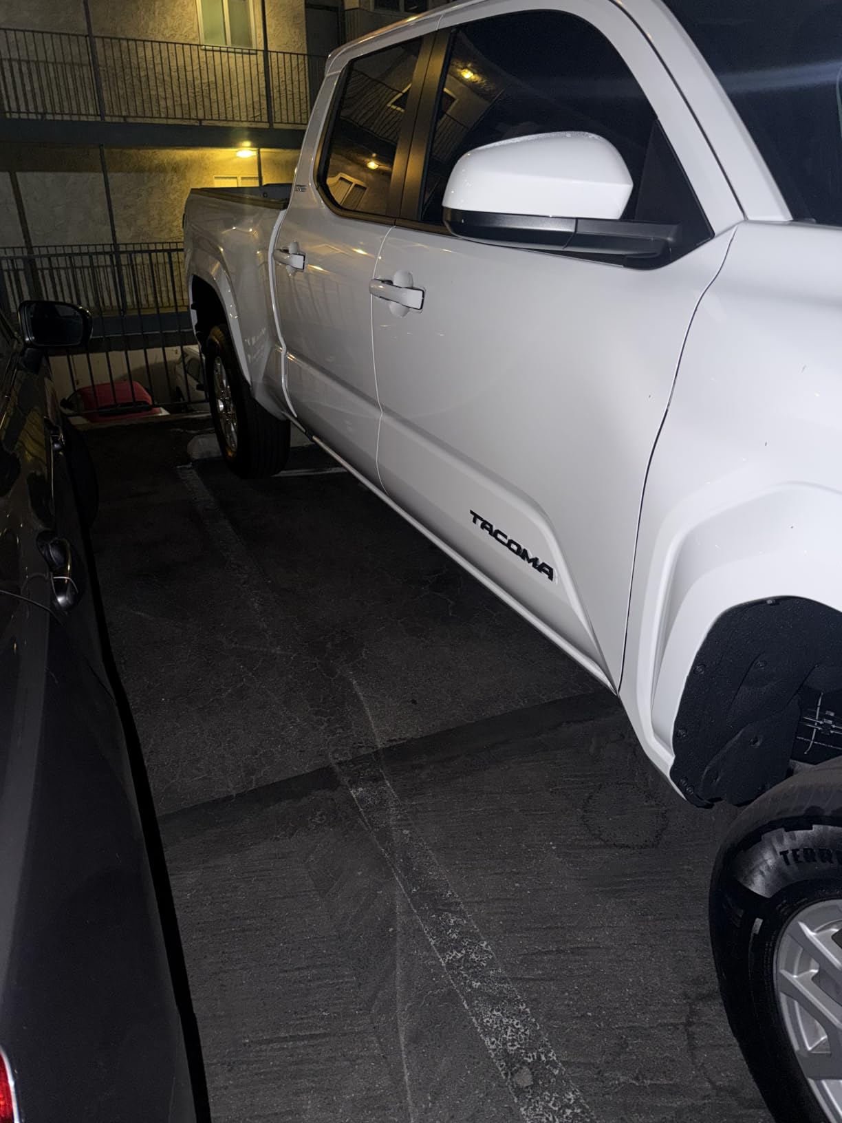 TRUMGETA Aluminum Running Boards Fit for 2024+ Toyota Tacoma (Fits Hybrid) customer photo 1