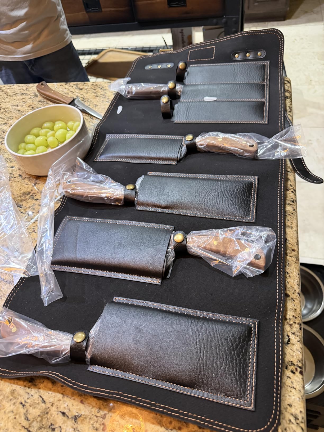 HOSHANHO Butcher Knife Set, Sharp Kitchen Knife Set & Roll Bag Gift for Men customer photo 1