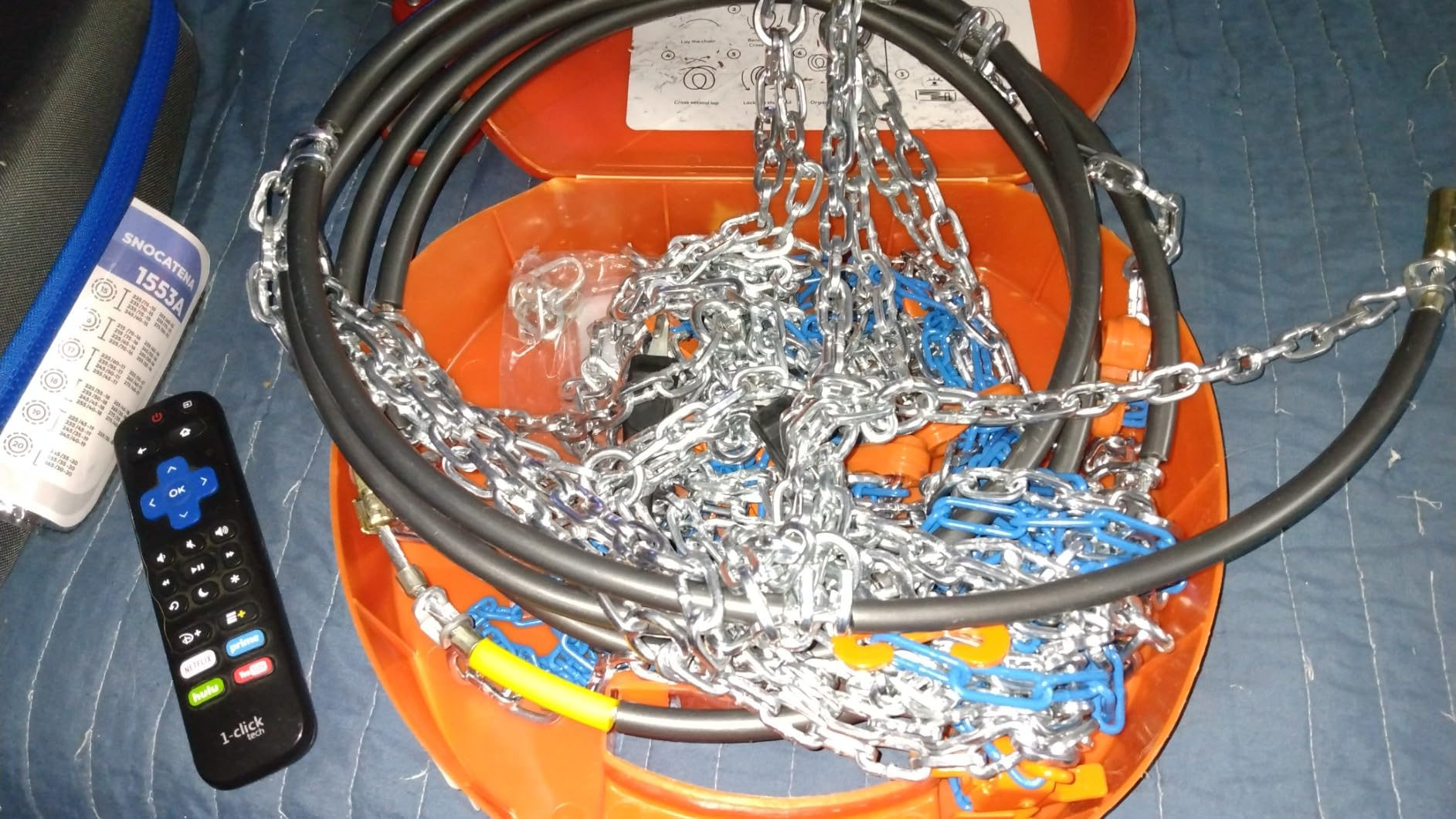 Snow Chains for Car,SUV,Truck and Pickup,Universal Emergency Tire chains,Set of 2 customer photo 1