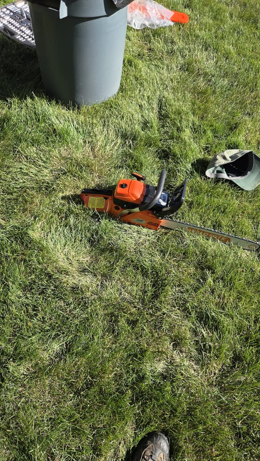 SUPMIXTOOLS 62cc Gas Chainsaw 20 Inch Gas Powered Chainsaws 2-Cycle Petrol customer photo 1