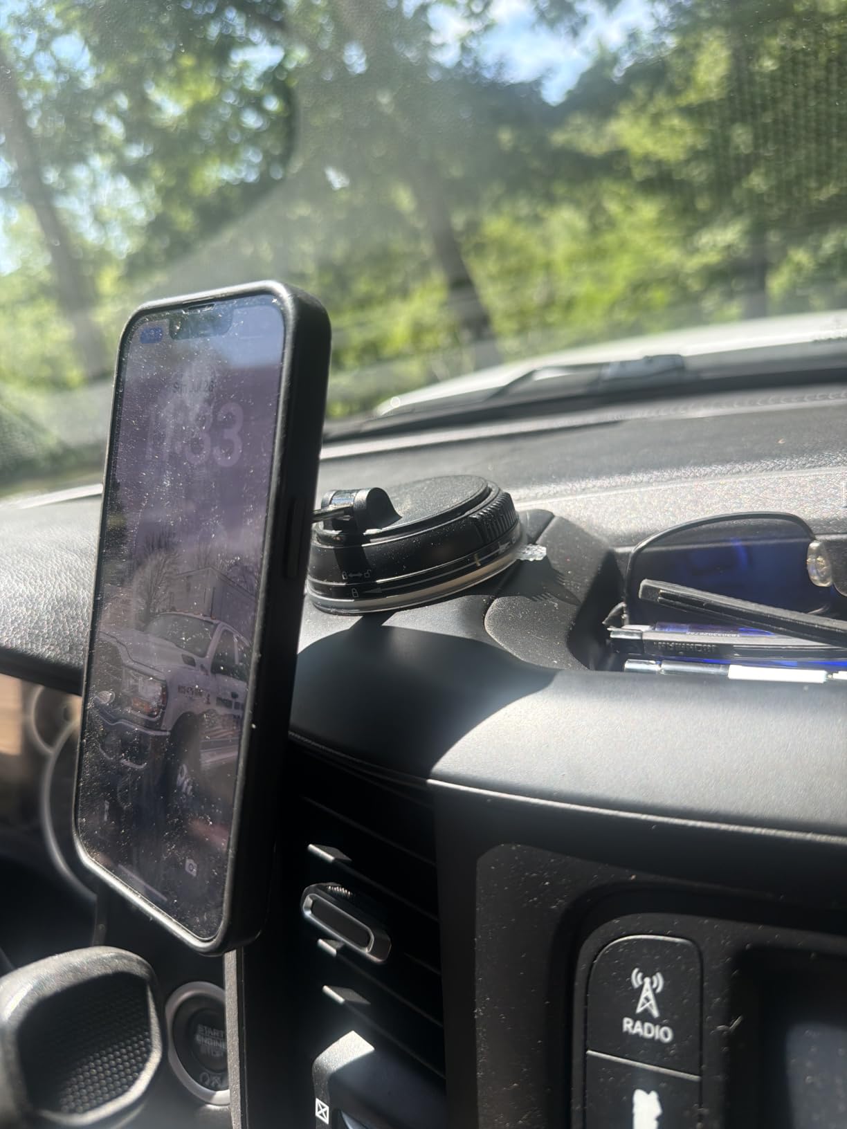 ANDERY Car Phone Holder for Magsafe [78+LBS Strongest Suction & 2400gf Strongest Magnetic] 360° Adjustable Car Phone Mount, Phone Holders for Your Car for iPhone 18-12 Pro Max Plus Air, Carbon Fiber customer photo 2