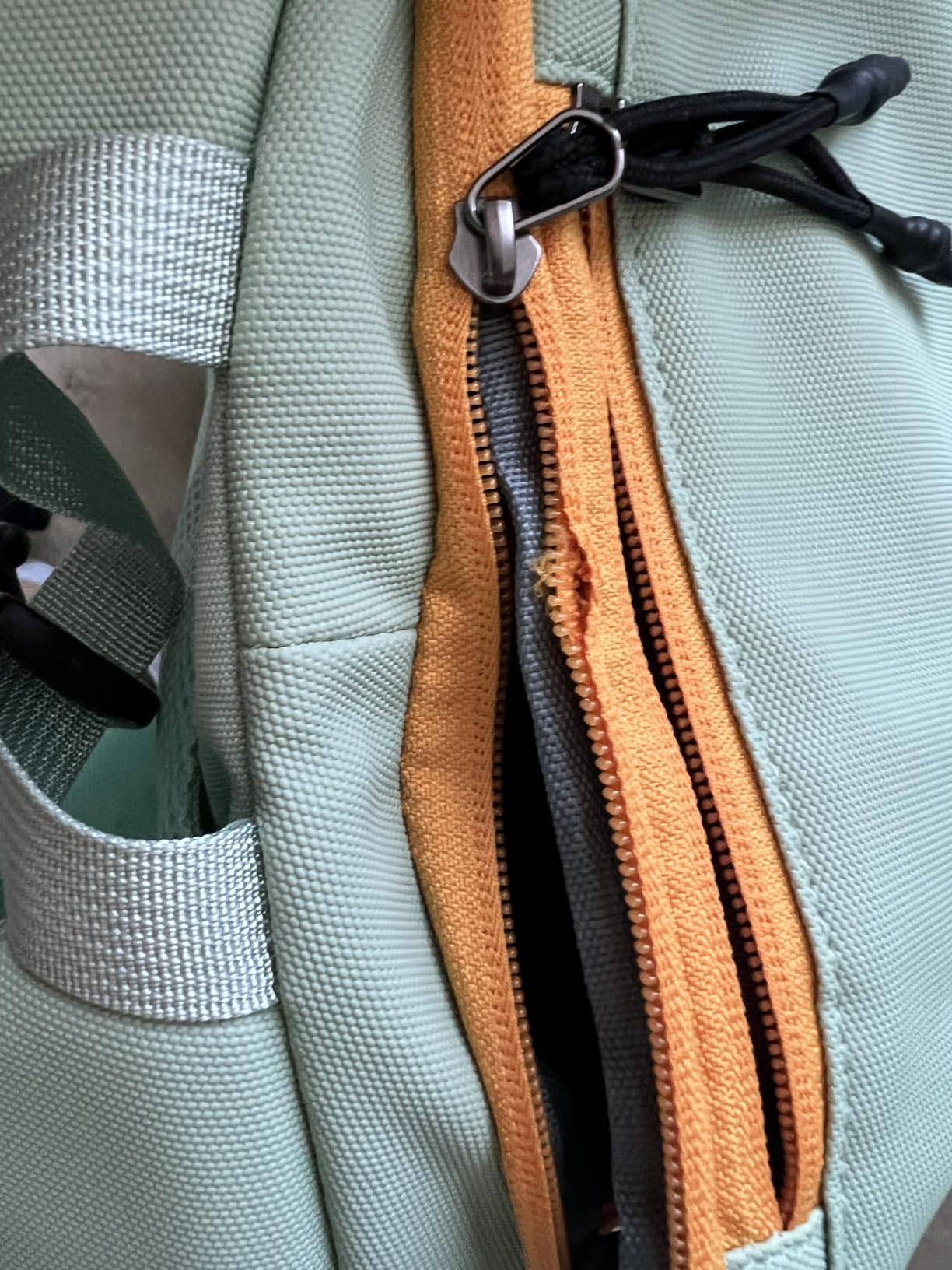 sportsnew Waterproof Pickleball Bag Men Women W/Shoe Compartment Fence Hook customer photo 2
