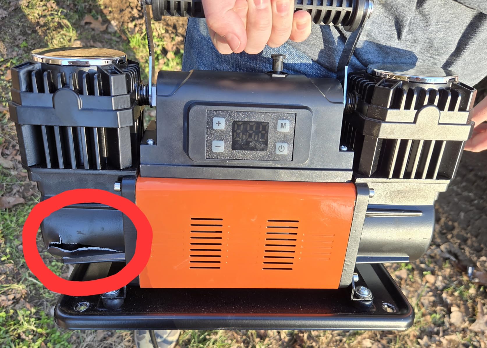 VEVOR Dual-Cylinder Heavy Duty Air Compressor, 10.6CFM Auto-Stop Portable Tire Inflator, 12V 150PSI Offroad Air Pump with LCD Digital Display & Adapters for Truck Car SUV 4 x 4 Vehicle RV customer photo 2
