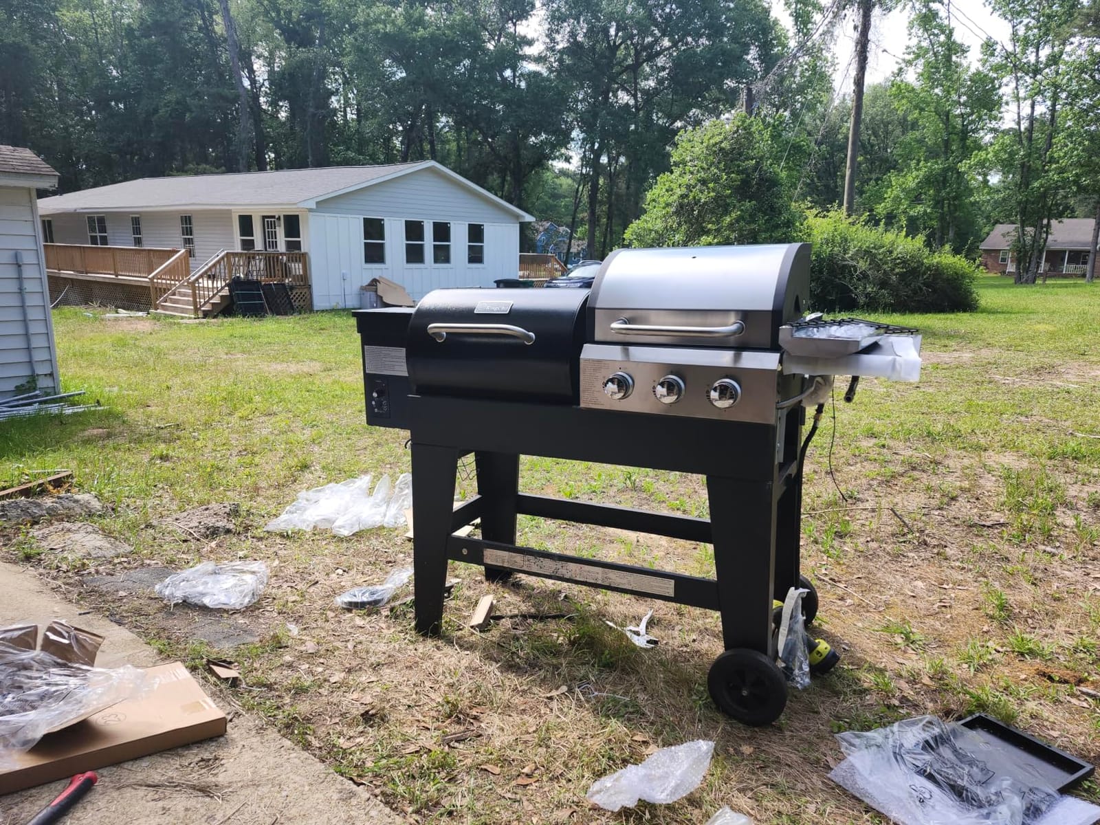 Endark Upgraded 68,500 BTU 6-Burner Propane Gas Grill with Side Burner | Stainless Steel Outdoor BBQ Grill with Porcelain Grates & Wheels for Patio, Garden, Backyard customer photo 1