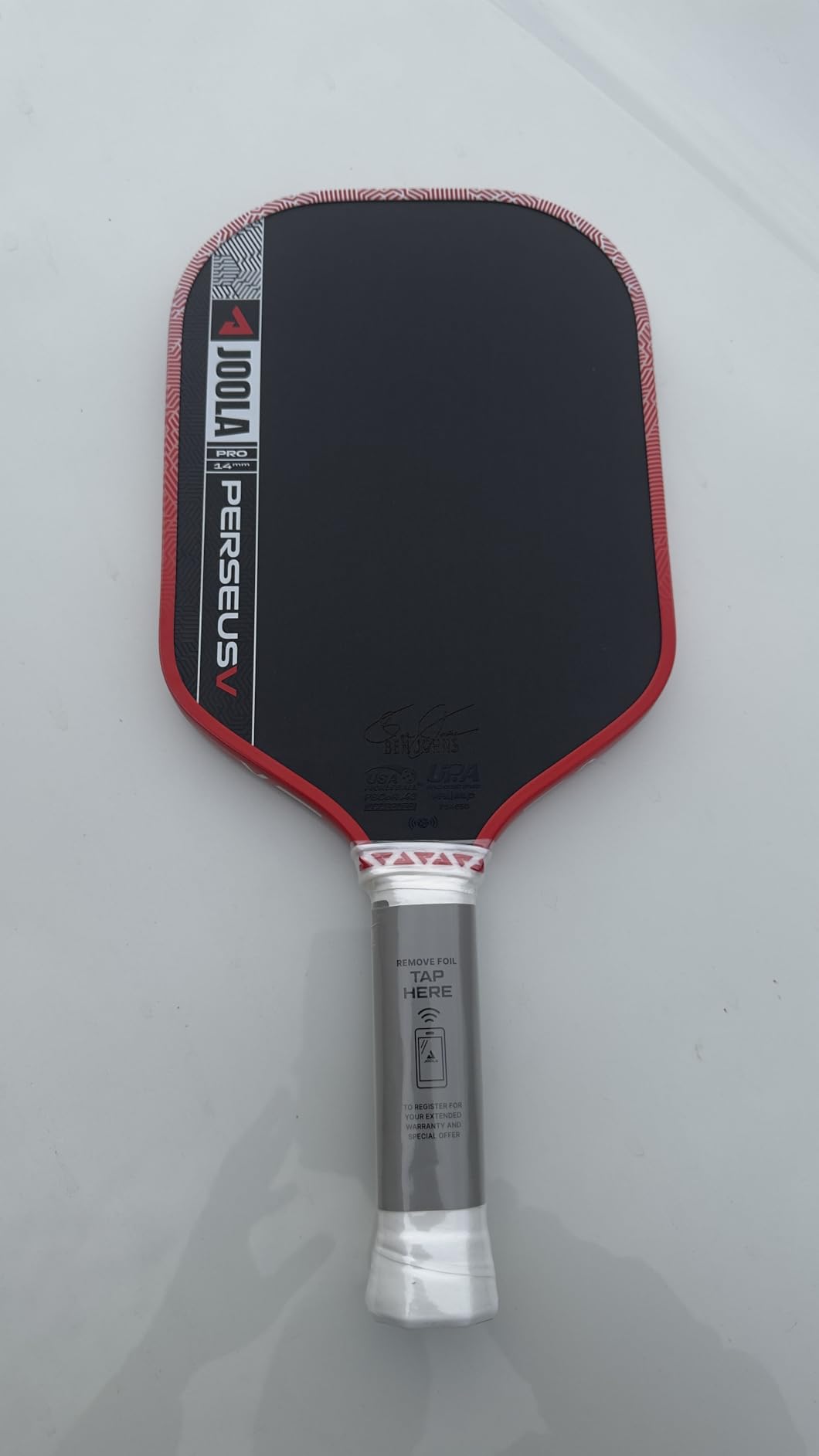 JOOLA Pro V Pickleball Paddle - 14mm/16mm - Raw Carbon Fiber Textured Surface - Enhanced Frame & Propulsion Core, USAPA & UPA-A Certified, NFC Chip Enabled, Premium Control & Lightweight Performance customer photo 2