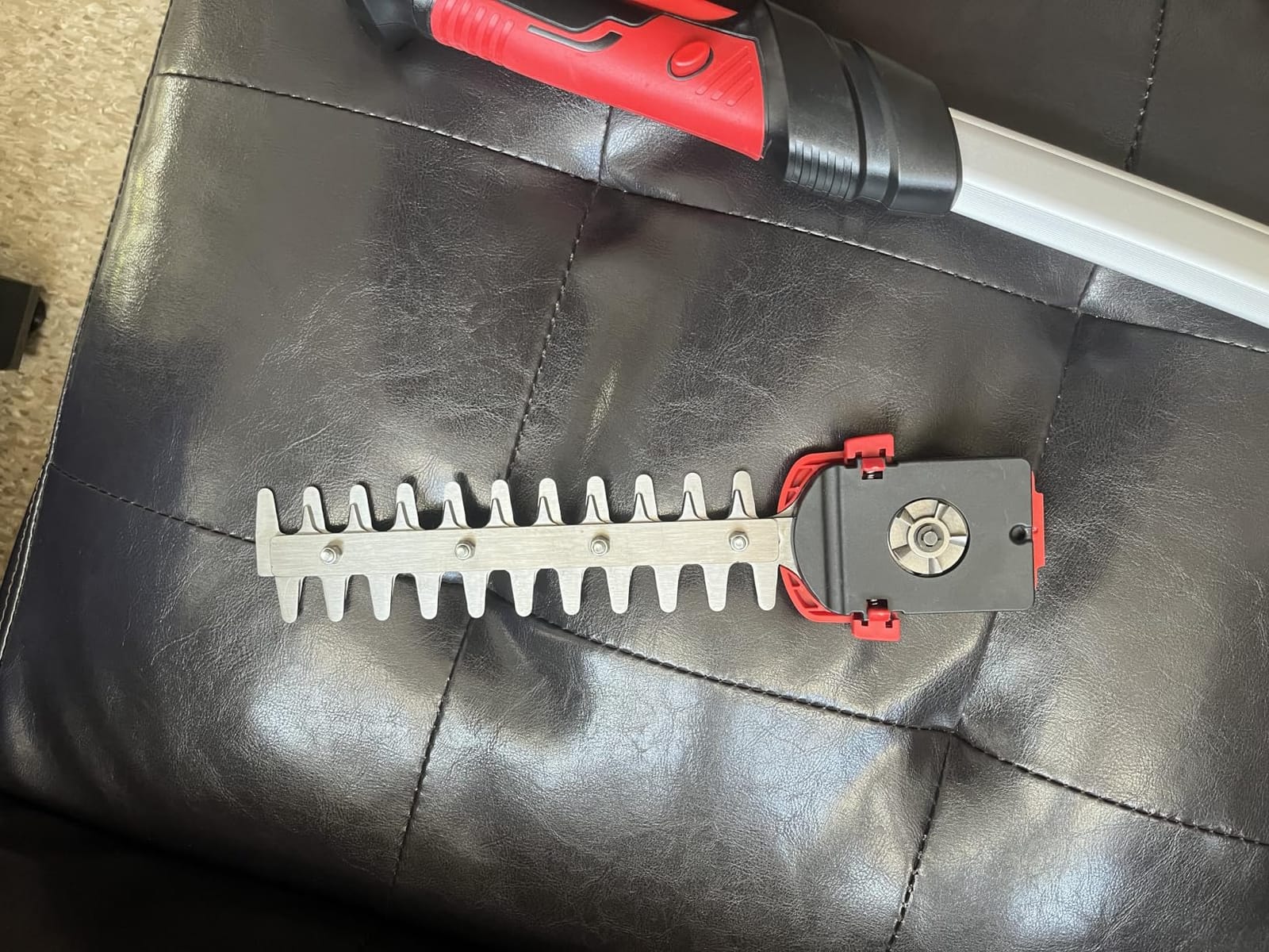 MZK 20V 2-in-1 Pole Hedge Trimmer & Grass Shear,13ft Reach, 2x4Ah Batteries customer photo 2